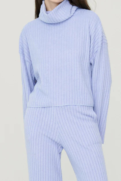 Janet Faux Fur High Neck Pullover | Storets (Global)