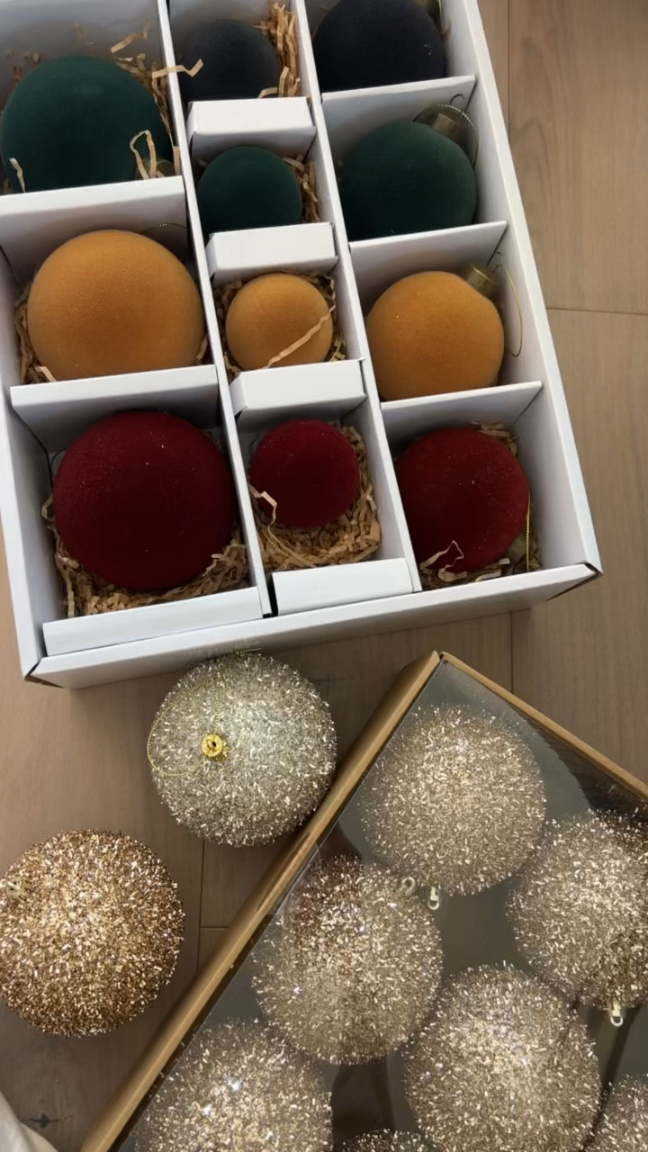 My ornaments from Target! Sharing my honest reviews on these. Can’t wait to start decorating for the holidays😍🎄



#LTKSeasonal #LTKHoliday #LTKfindsunder100