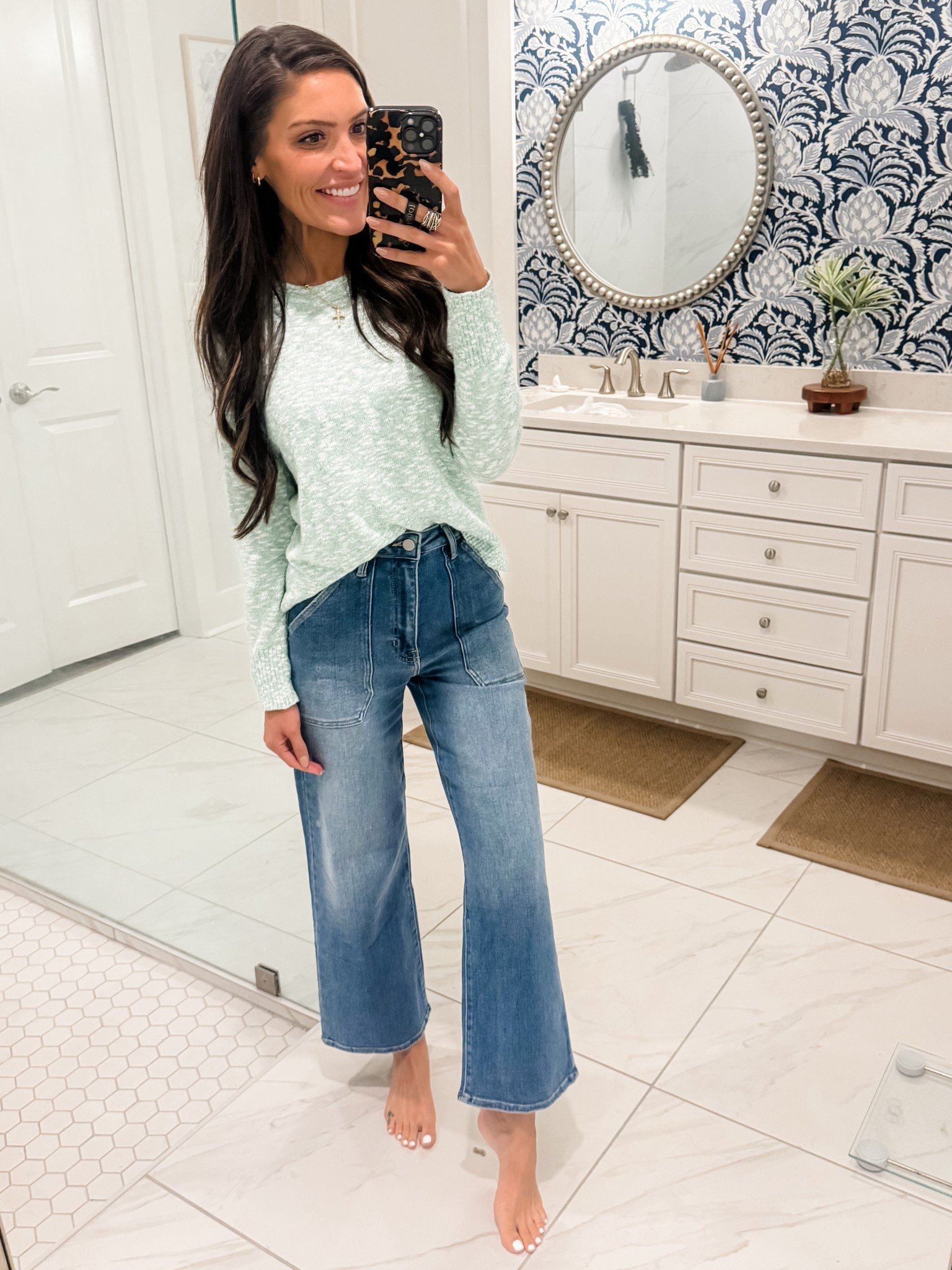 Top: X-Small (linked similar)
Bottom: 24 (most comfortable denim EVER)

#LTKStyleTip #LTKMidsize #LTKFindsUnder100