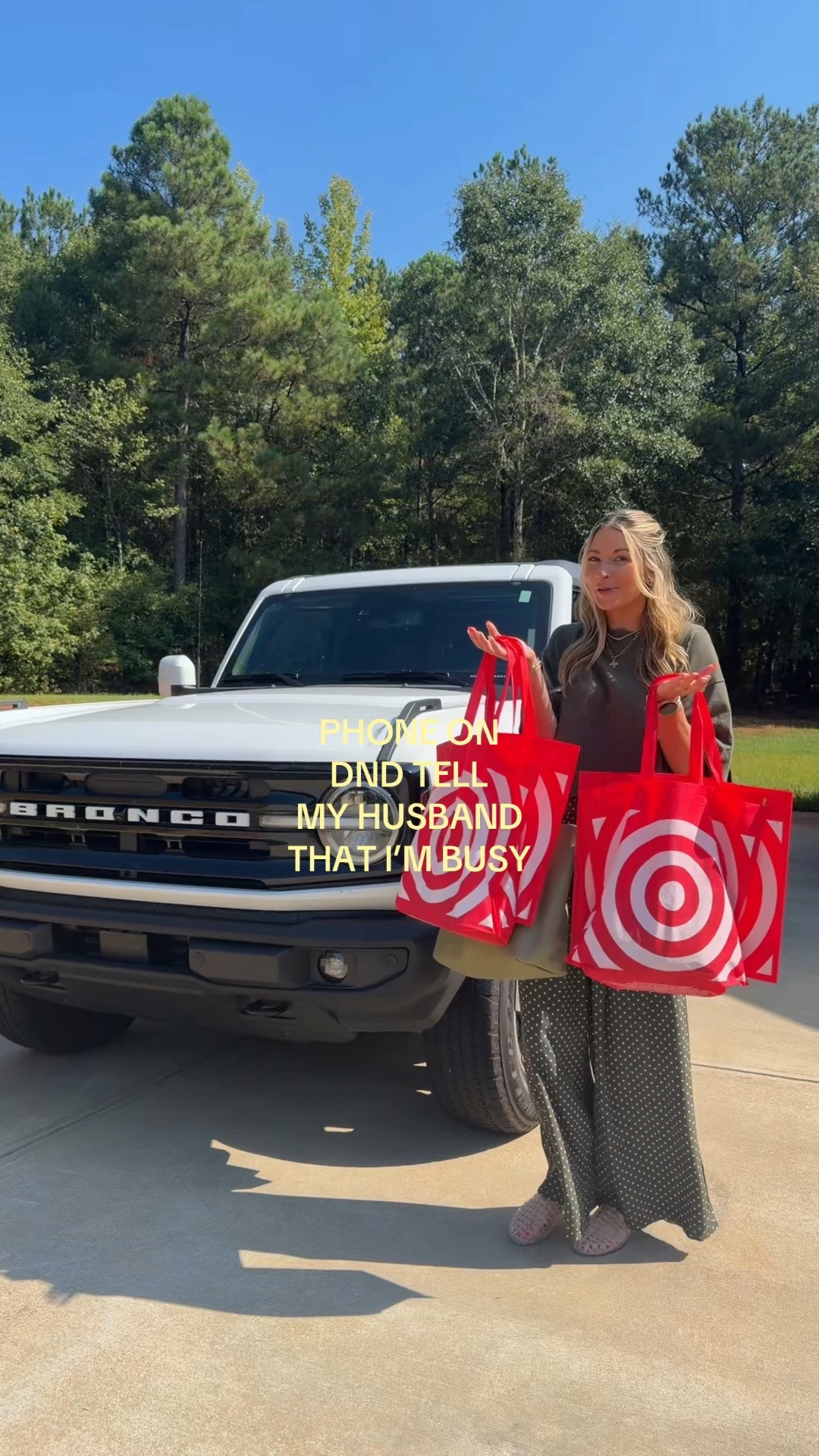 sorry Dylan, I’m currently in a very important meeting with @Target 😂🛍️

#targetrun #relatable #marriedlife #girlmath #shopping