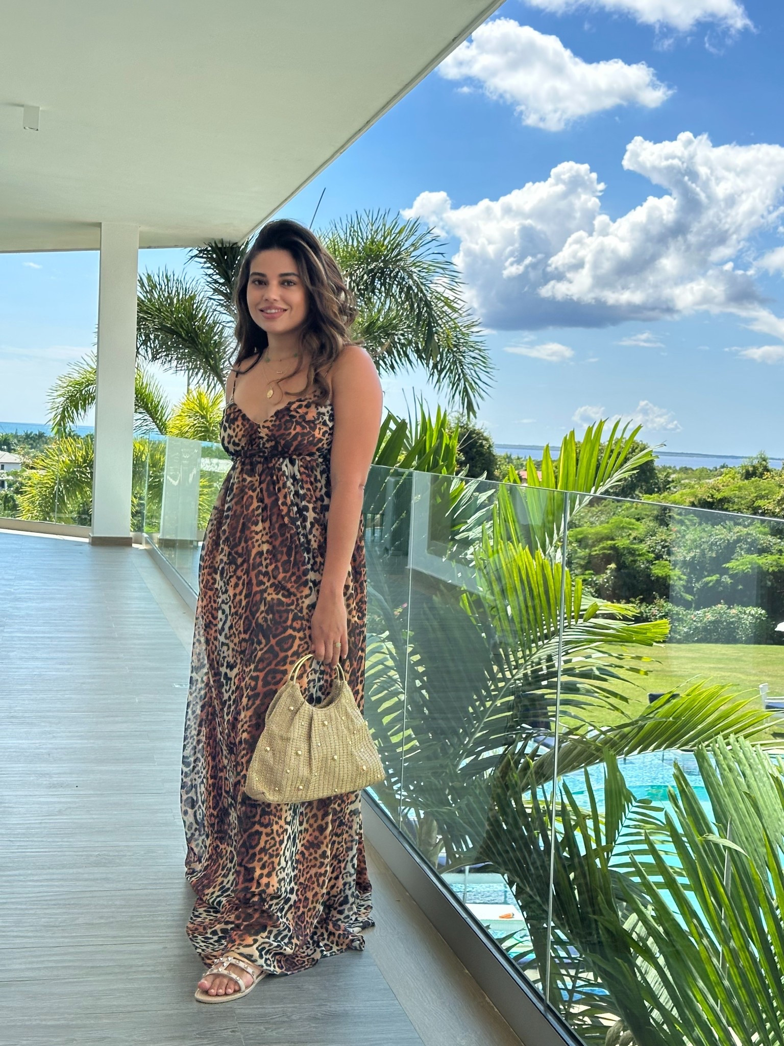 Vacation OOTD

#LTKootd #LTKTravel #LTKSaleAlert