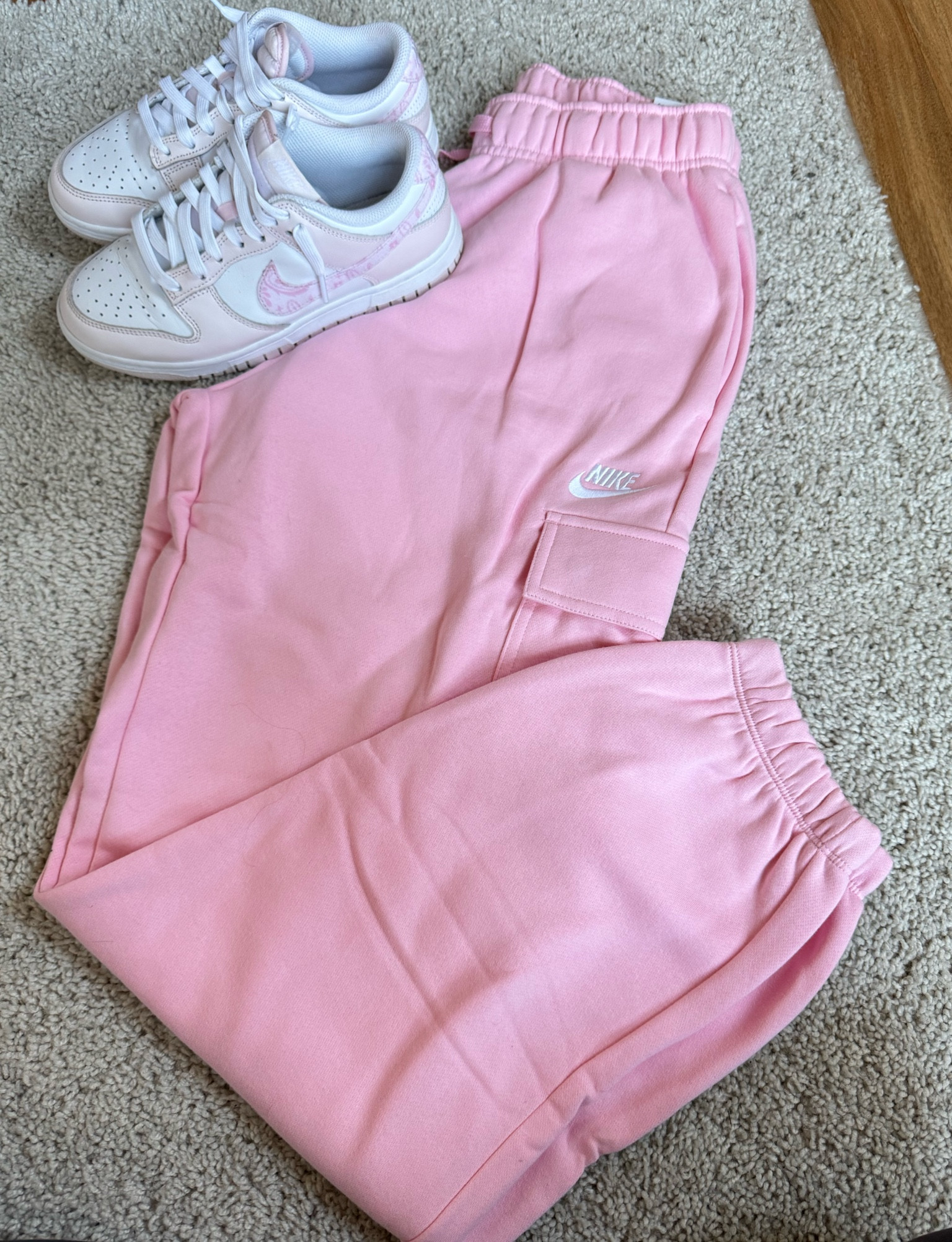 Pink Nike Cargo Sweats

#LTKfindsunder50 #LTKHoliday #LTKGiftGuide