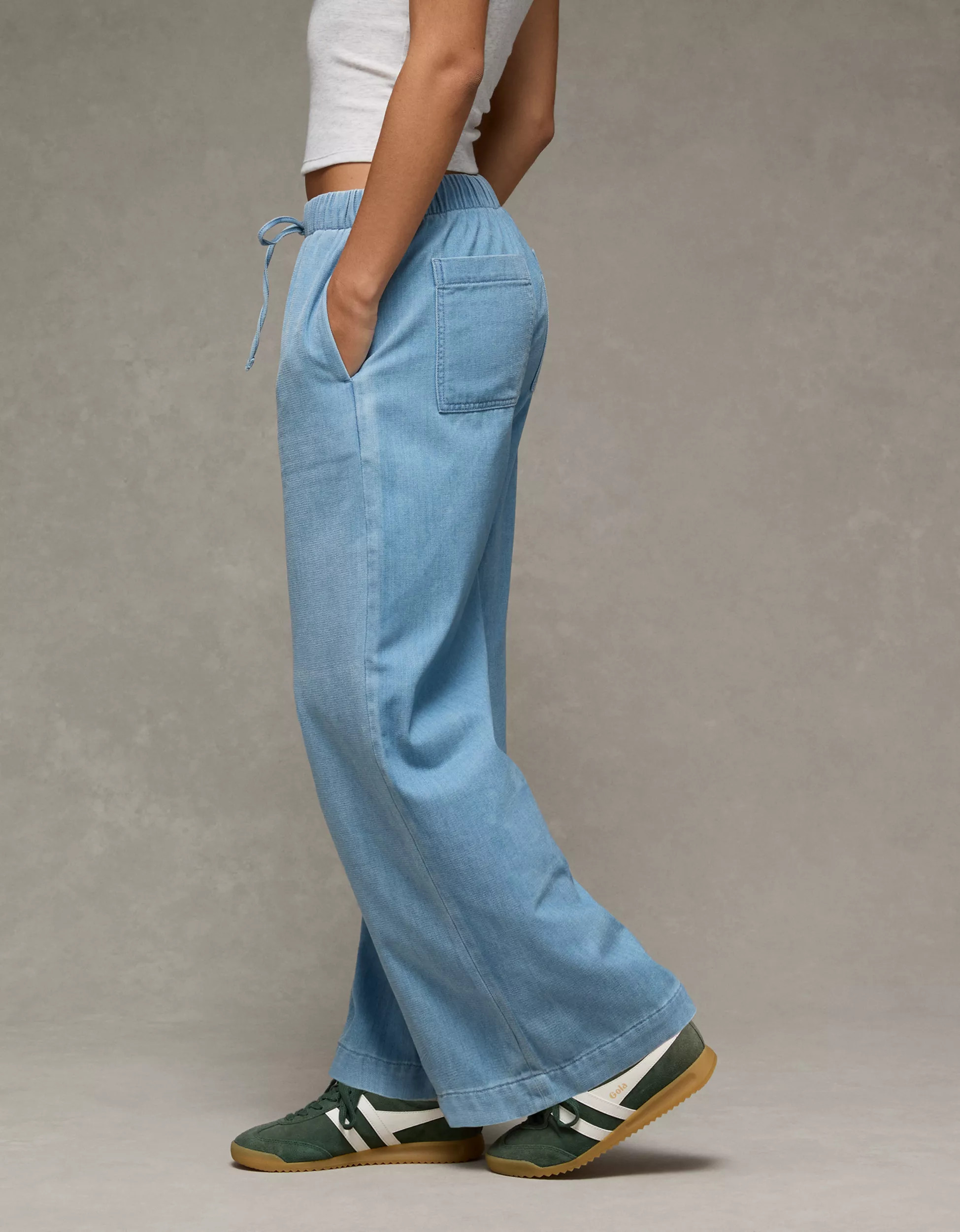 AE Cozy Dreamy Drape Low-Rise Ultra Wide-Leg Jean | American Eagle Outfitters (US & CA)