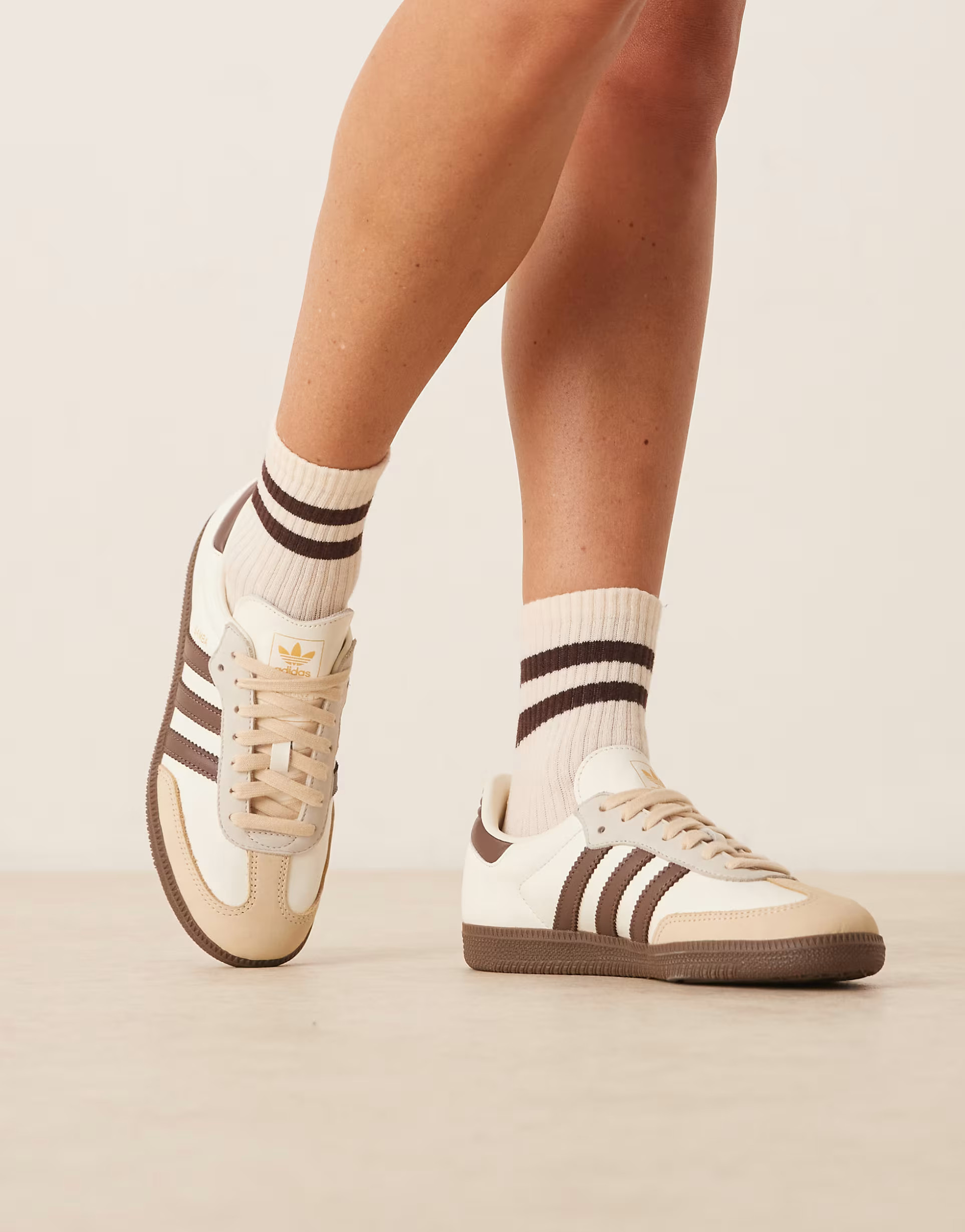 adidas Originals Samba OG trainers in cream and brown | ASOS | ASOS (Global)