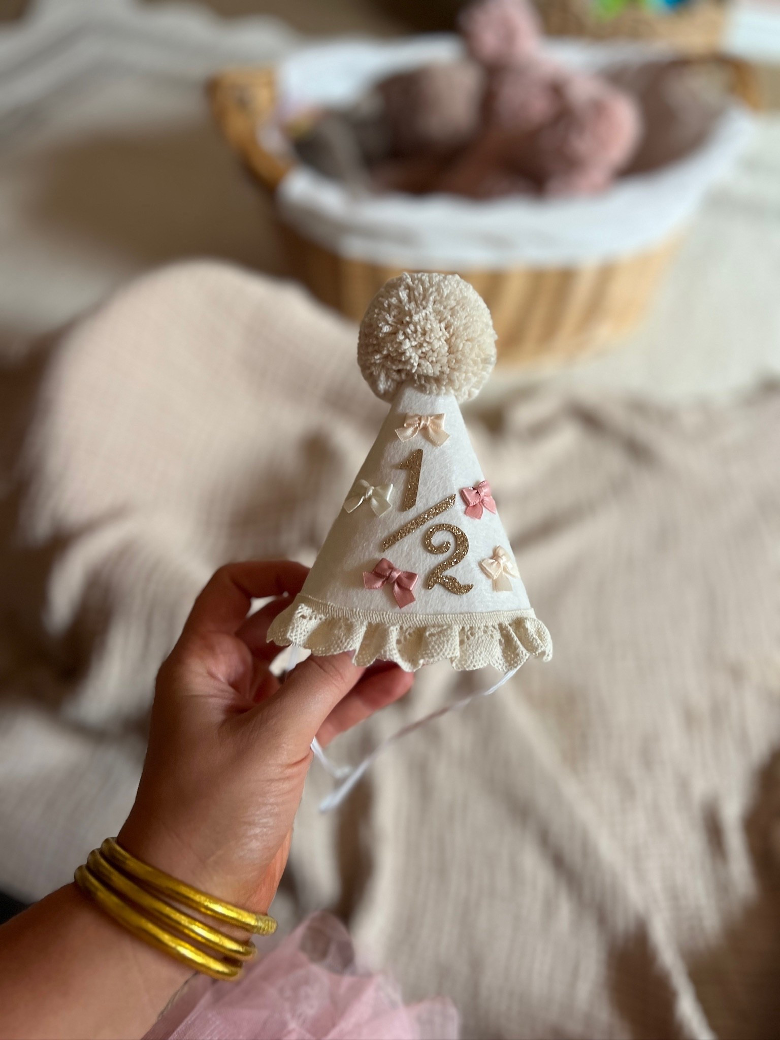 Half way to one! Love this little party hat from Amazon 💖

Birthday, six month old, baby girl, baby milestones, milestone marker, Amazon finds, Amazon baby 

#LTKBaby #LTKFamily #LTKKids