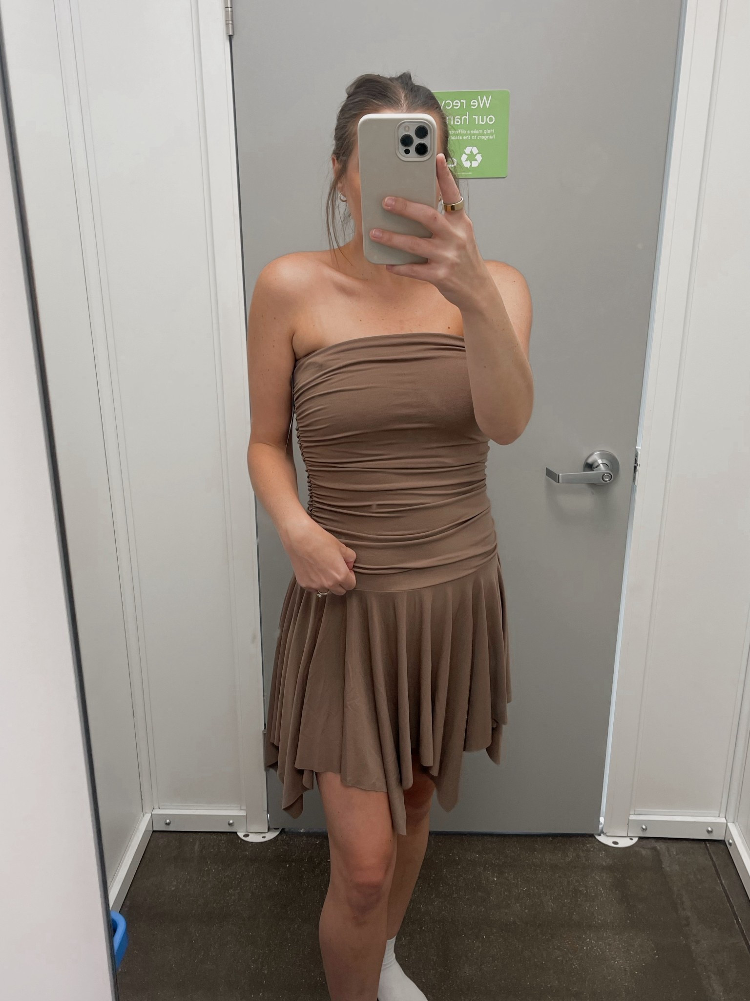 Okay, Walmart. And only $20 

#walmart #browndress #summer #summerdress #walmartfashion #walmartfinds #dropwaist

#LTKFindsUnder50 #LTKStyleTip #LTKSummerEdit