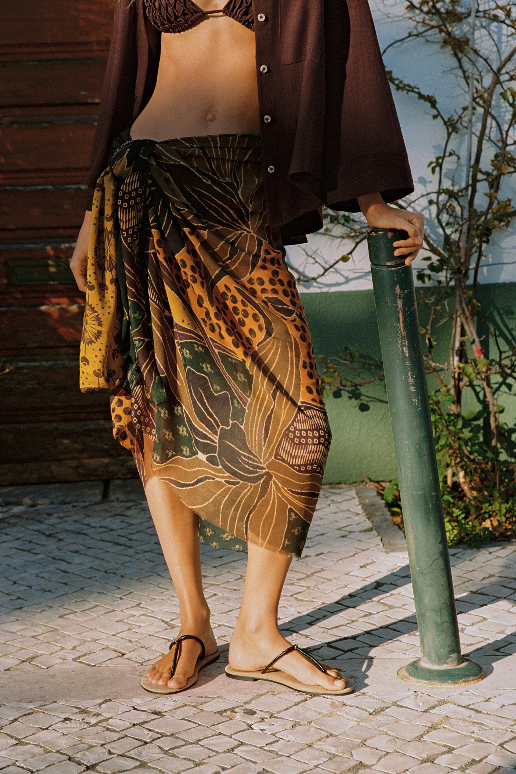 FLORAL PRINT MODAL SILK SCARF | Zara US