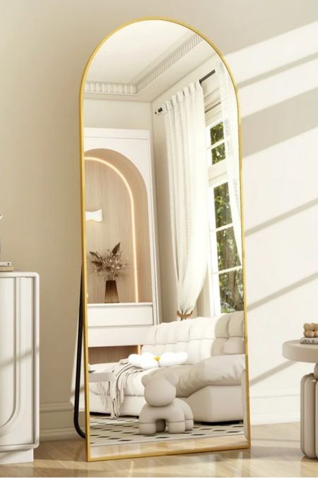 Huge markdown on my mirror !! $200 marked down to $60 🤩 it comes in the color black too! That one is marked down to $50 🚨


BEAUTYPEAK 64"x21" Full Length Mirror Arched Standing Floor Mirror Full Body Mirror, Gold



#LTKhome #LTKsalealert #LTKfindsunder100