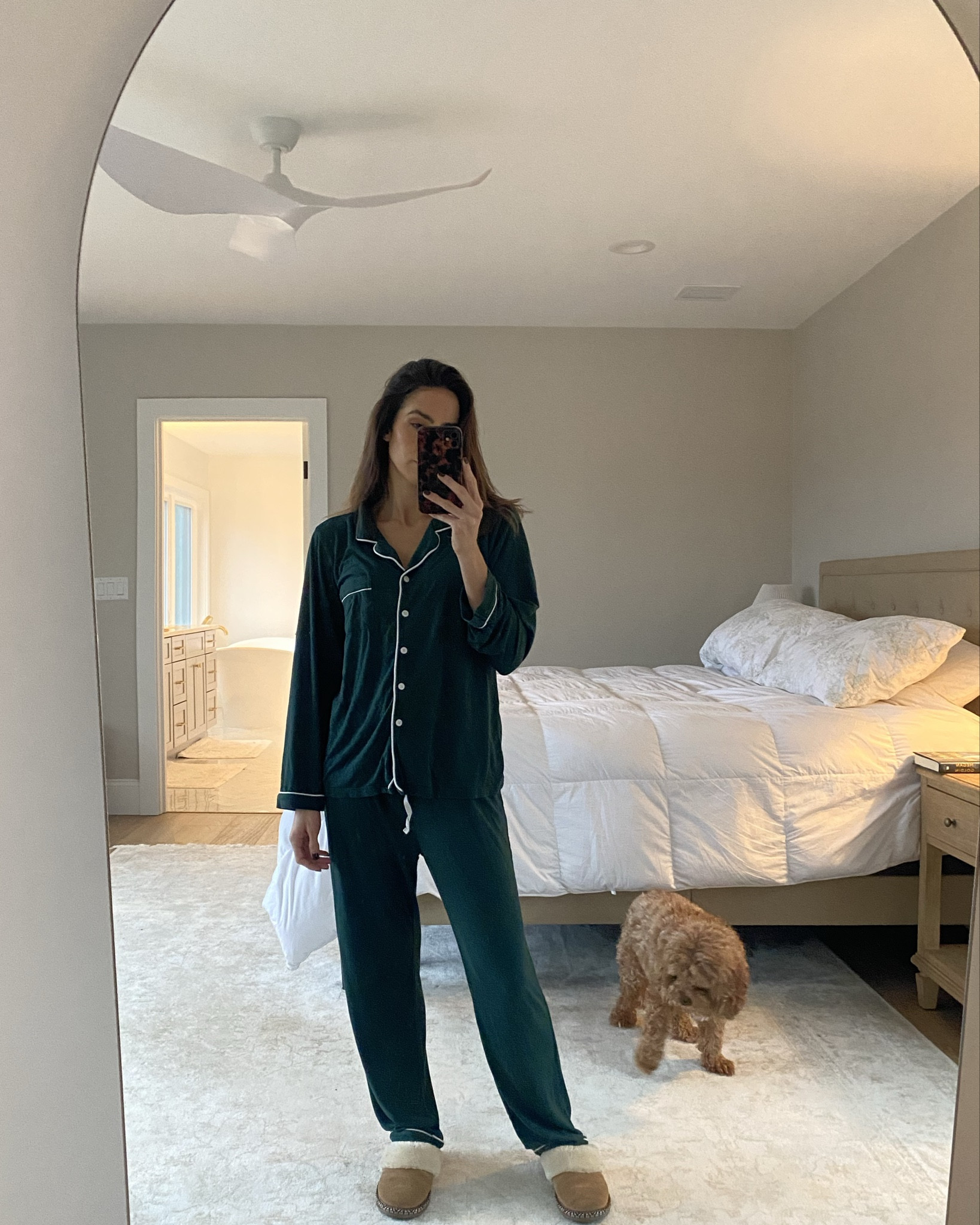 February Favorites! 🧼🧂💄

these are all products I purchased in feb + have been loving! if you have a question on anything, lmk! 

i’m 5’4 and got a size small in the pj’s! they fit perfectly, I’m obsessed!