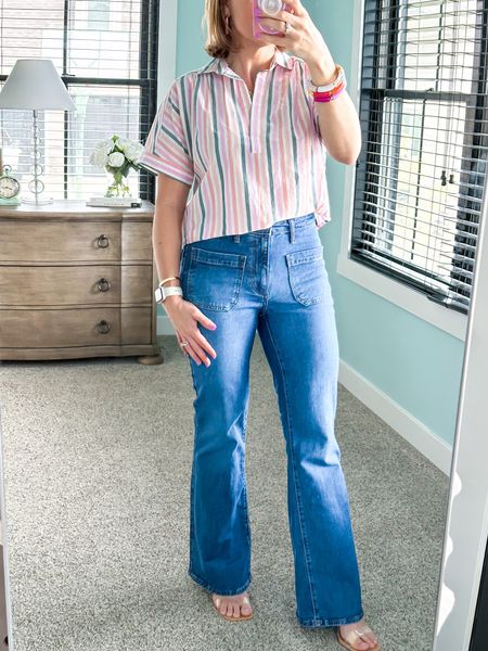✨Vertical stripes for the win! And these jeans…so good!
*Fit Tip- I’m wearing a small in the top and a 4 in the jeans. For reference I’m 5’2, 128lbs and a 34D.

#springstyle #springfashion #springbreak #springbreakstyle #targetfinds

#LTKU #LTKunder50 #LTKSeasonal