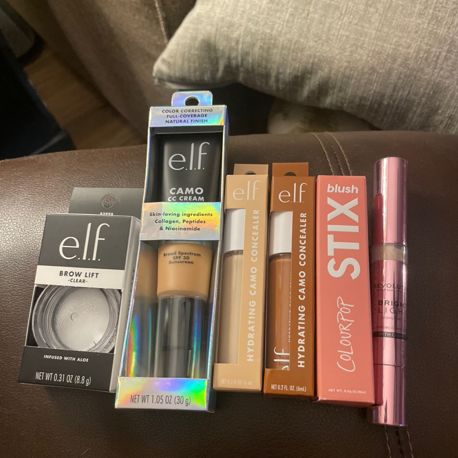 makeup, ulta, cheap makeup, elf, colourpop, revlon.
#foxybrows #contour #creamblush

#LTKGiftGuide #LTKbeauty #LTKunder50