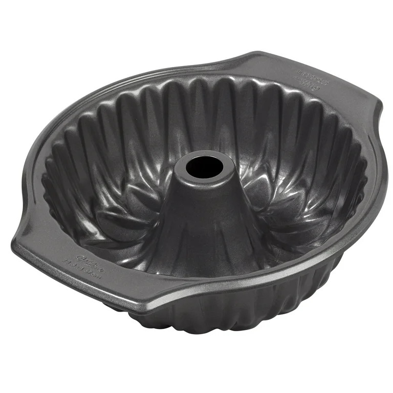 Wilton Bake It Better Steel Non-Stick Flower Fluted Tube Cake Pan, 9.75-inch - Walmart.com | Walmart (US)