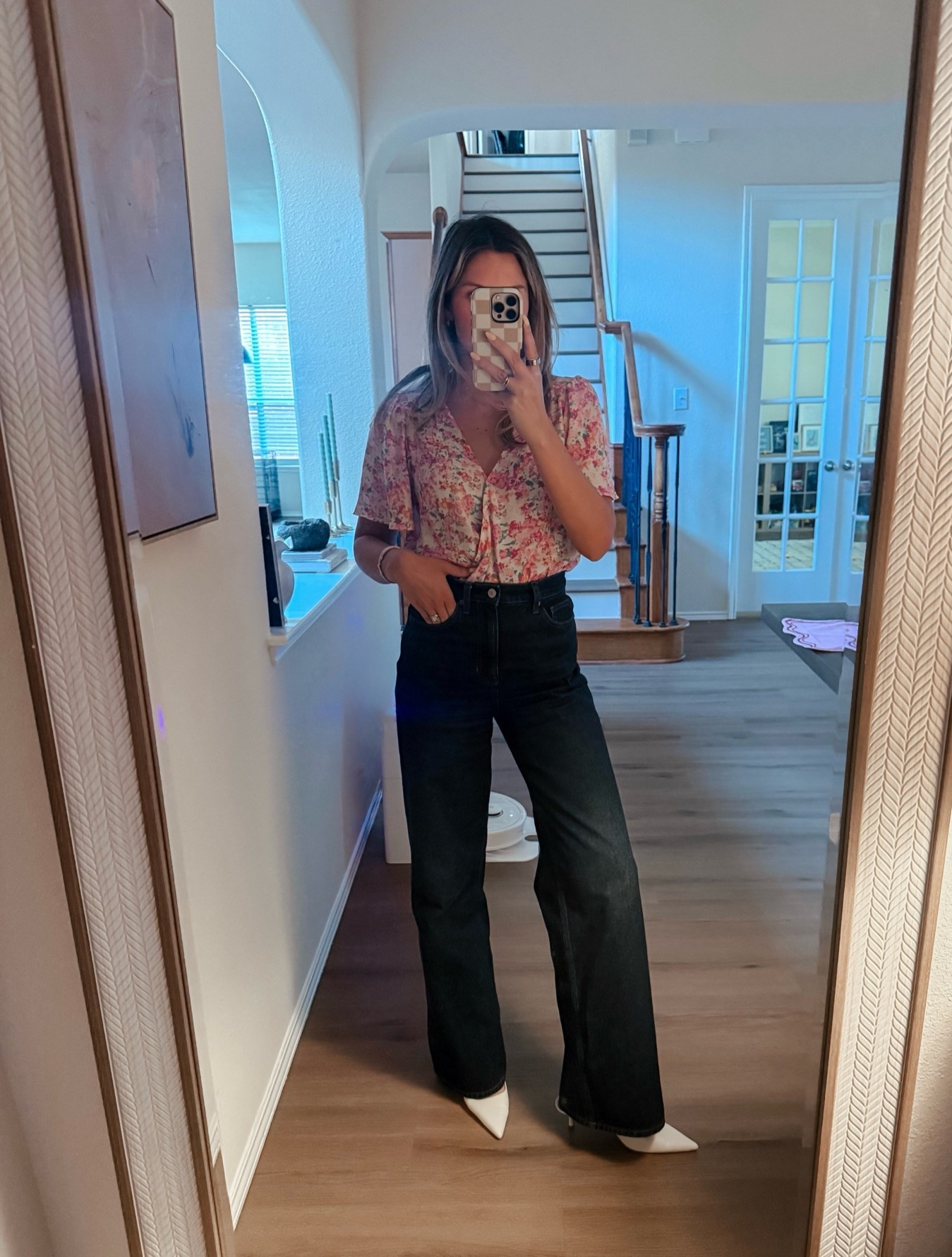 These jeans are the biggest win from the Nordstrom anniversary sale! My favorite high waisted style from @Reformation in a perfect dark wash for fall! Runs tts 25

#LTKootd #LTKSaleAlert #LTKWorkwear