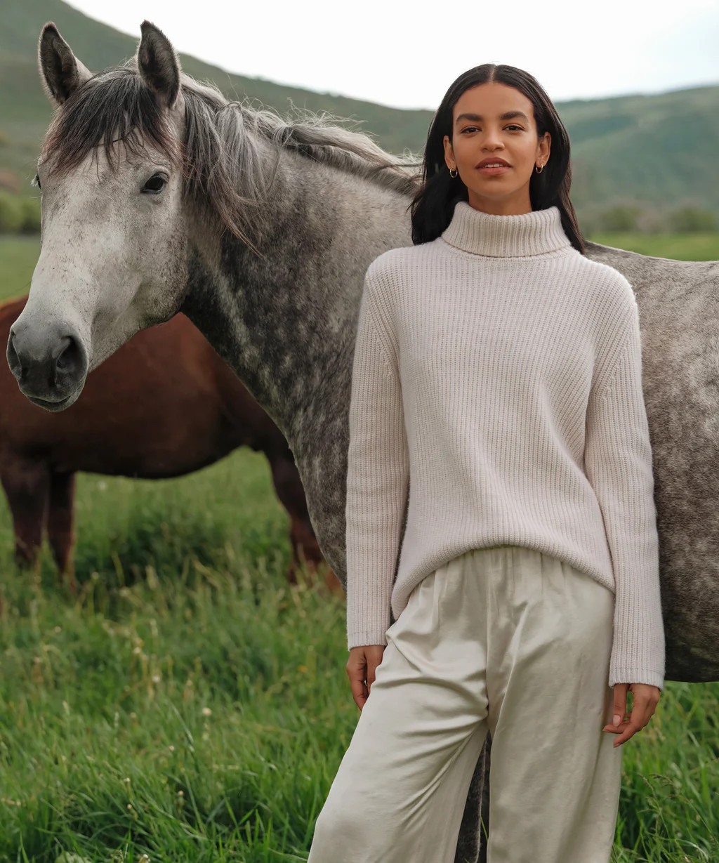 Cashmere Turtleneck | Jenni Kayne