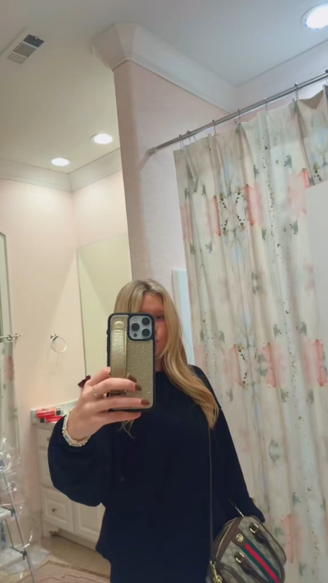 Alo is my new favorite 

#LTKActive #LTKootd