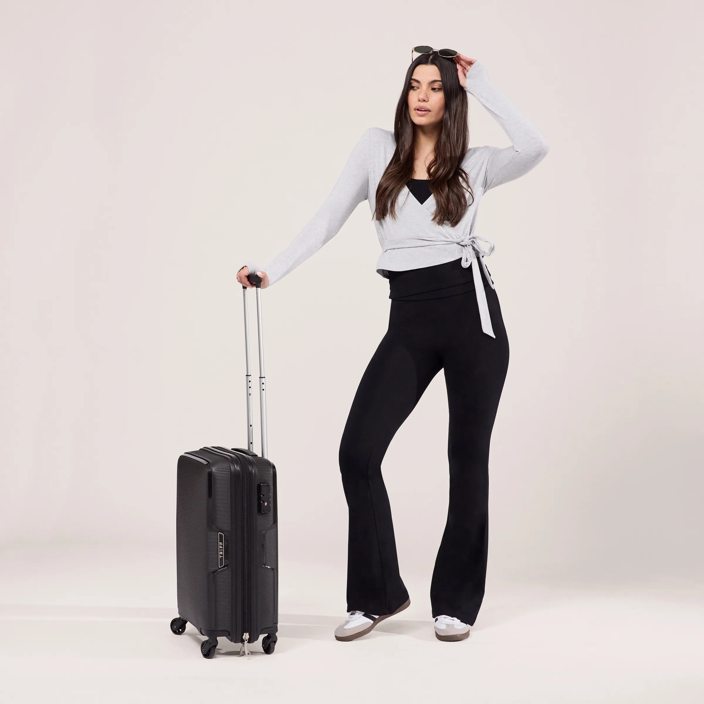 Lightweight Flare Leggings | Black | LOVALL