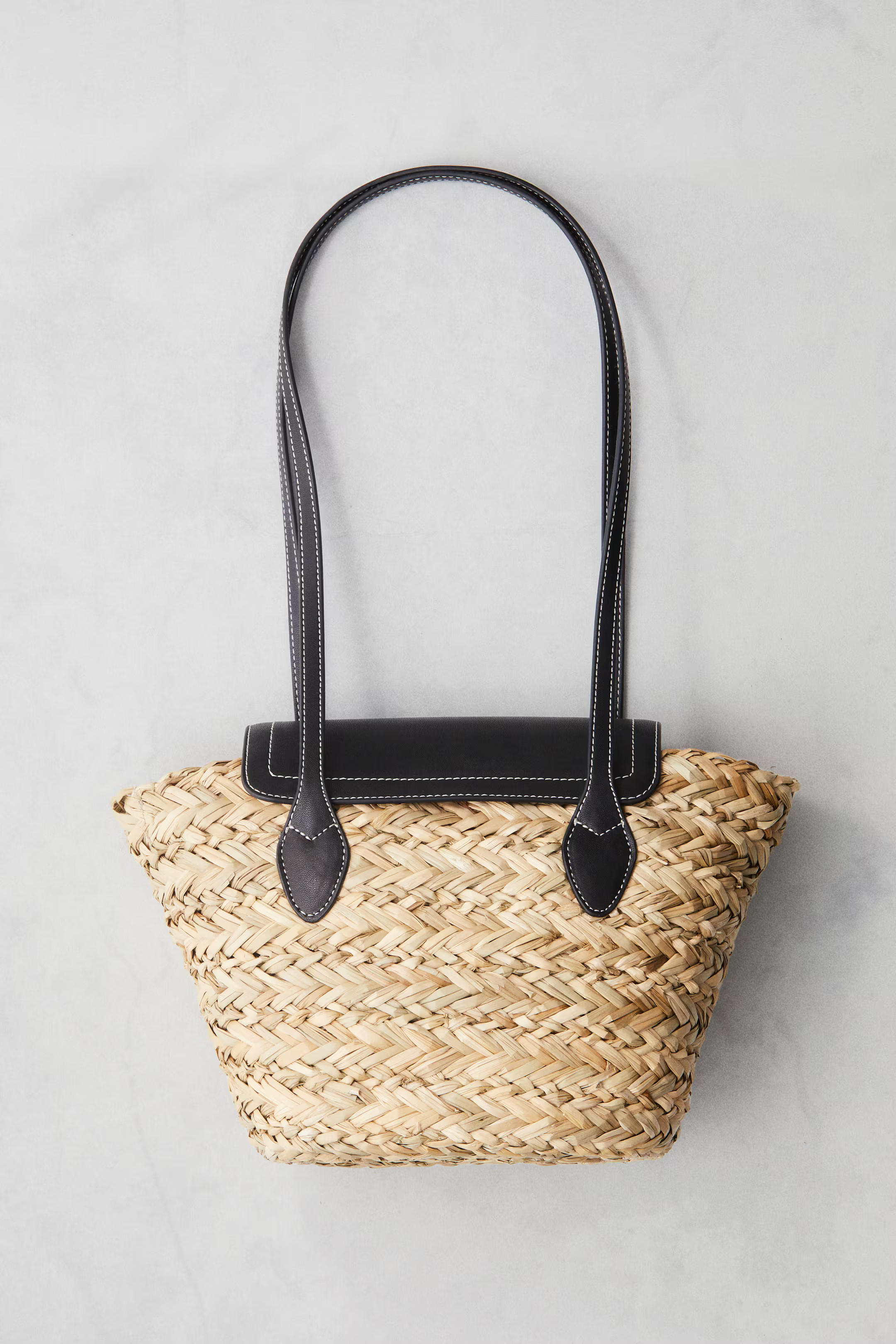 Straw shoulder bag | H&M (UK, MY, IN, SG, PH, TW, HK)
