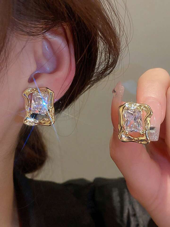 1pair New Trend High-End Small Rhinestone Decor Daily Fashion Stud Earrings For Women | SHEIN