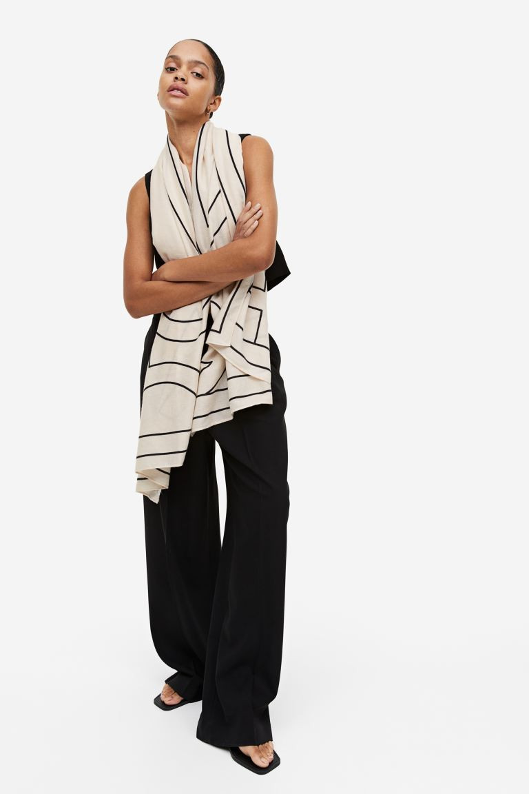Scarf with pattern | H&M (DE, AT, CH, NL, FI)
