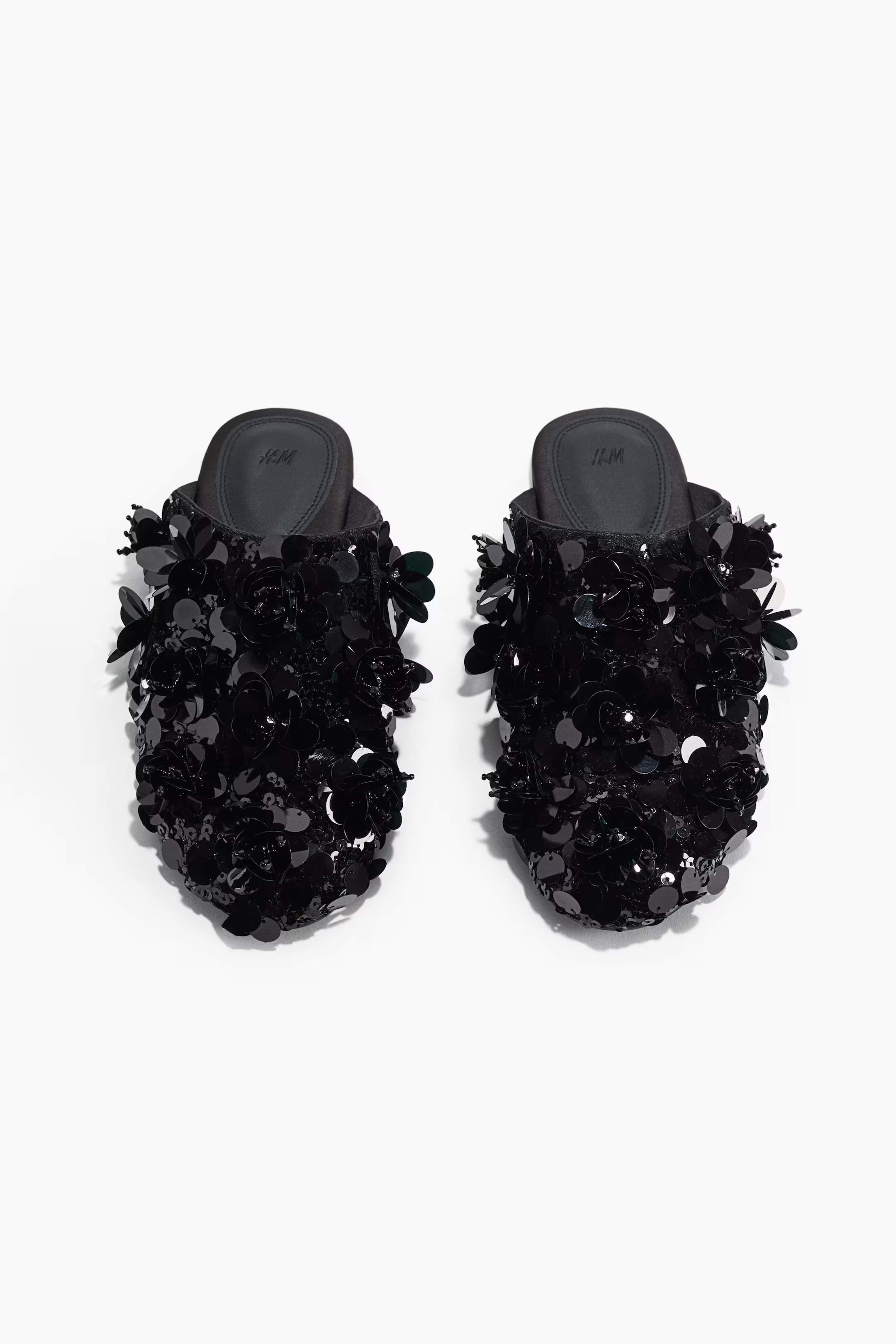 Sequined slippers | H&M (UK, MY, IN, SG, PH, TW, HK)