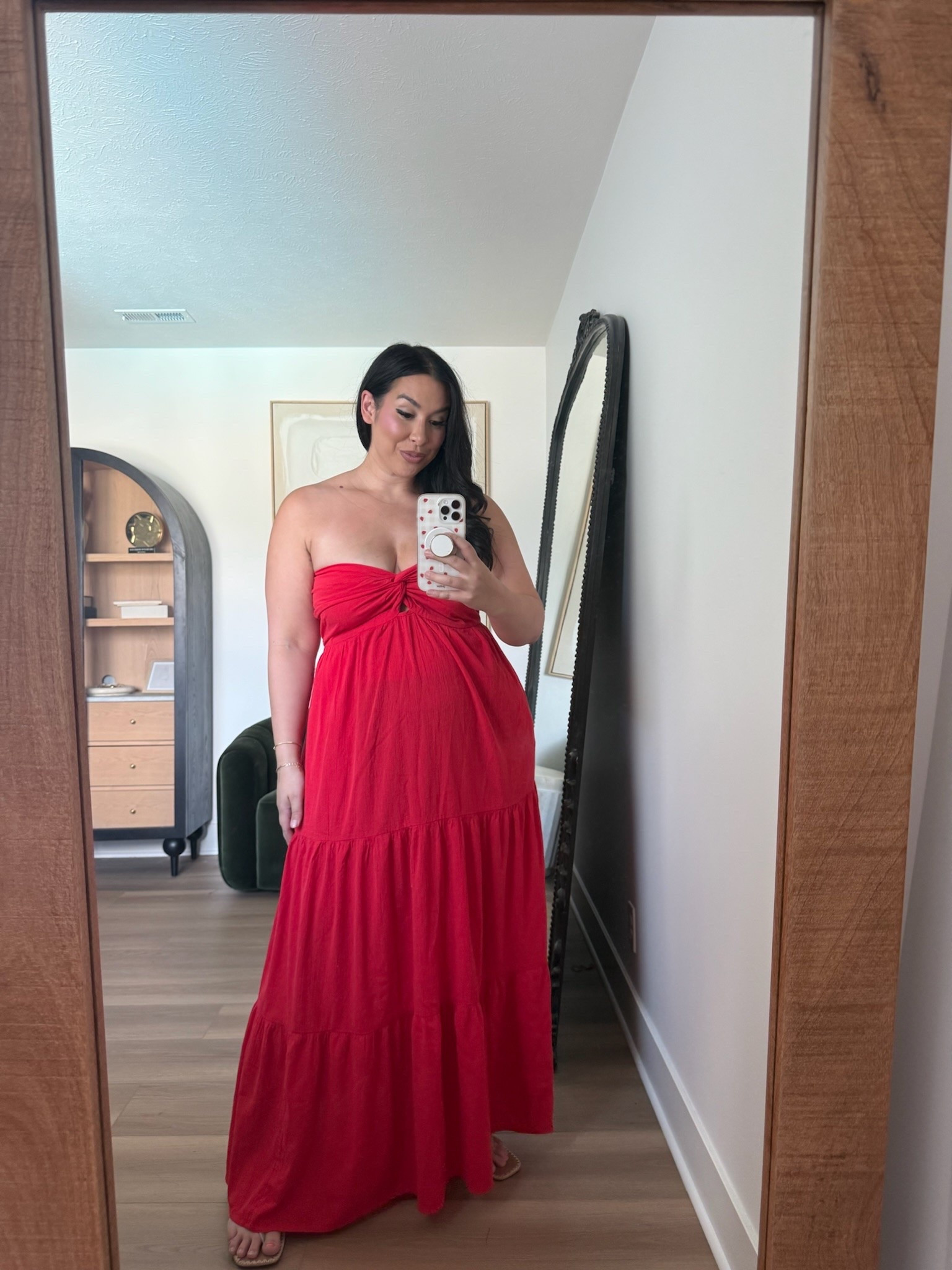 Knotted front maxi + an open back. Love how effortless this dress looks! Size L


Summer fashion, midsize fashion, ootd, outfit inspo

#LTKootd #LTKSeasonal #LTKMidsize