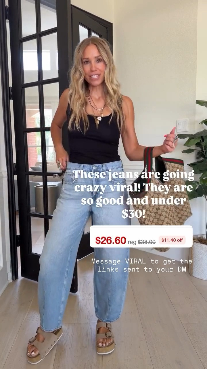 🤍🎯These jeans are going crazy viral and for good reason!

#LTKdayinmylife #LTKgrwm #LTKootd