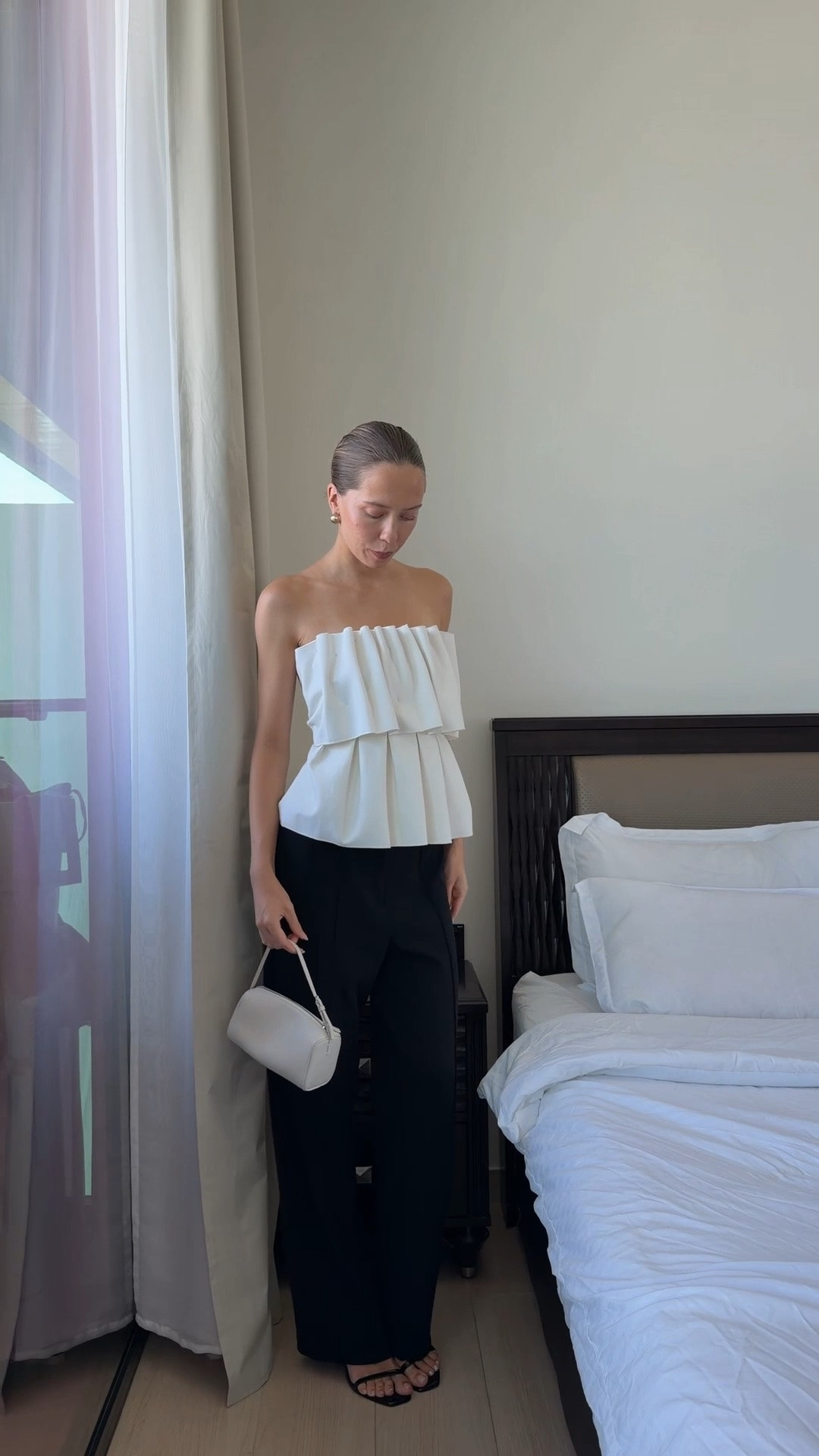 The dreamiest sculpted tube top styled in four ways 🤍 I’m wearing the top size 36 🫶🏼 ps! Some pieces I’m wearing are old so I’m not able to link them

#LTKootd