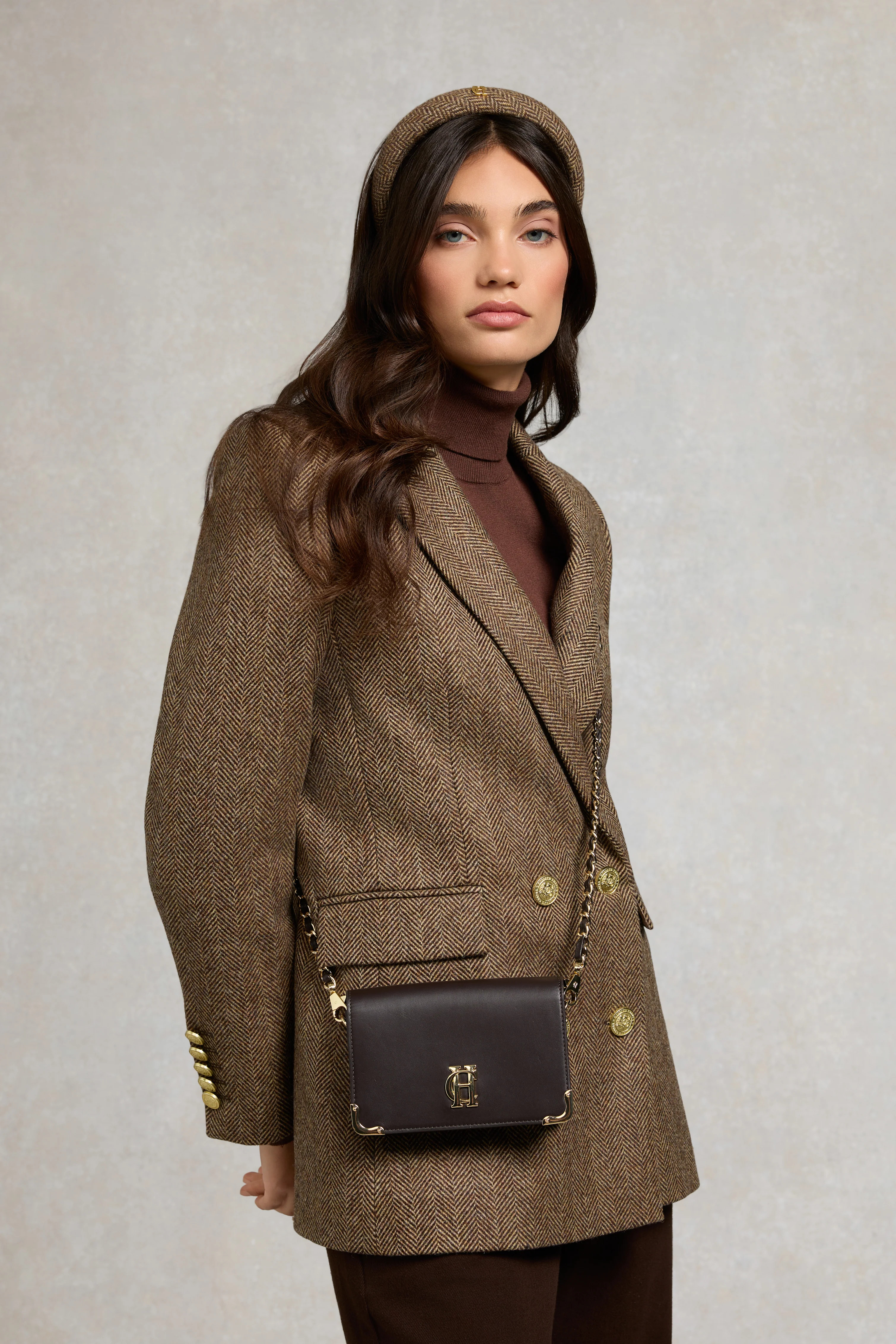 Kensington Crossbody Bag (Chocolate Leather) | Holland Cooper