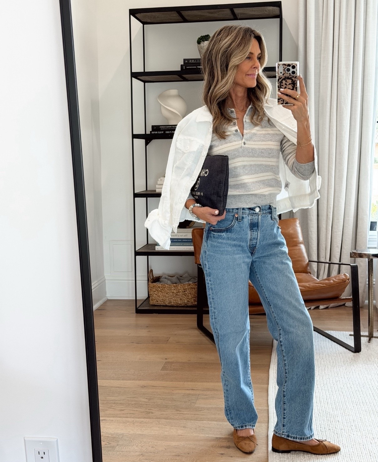  I’m 5’6’’ I sized up one size and wearing 30 inch length.
-polo top size XS
-linen jacket size XS

#LTKSeasonal #LTKOver40 #LTKootd