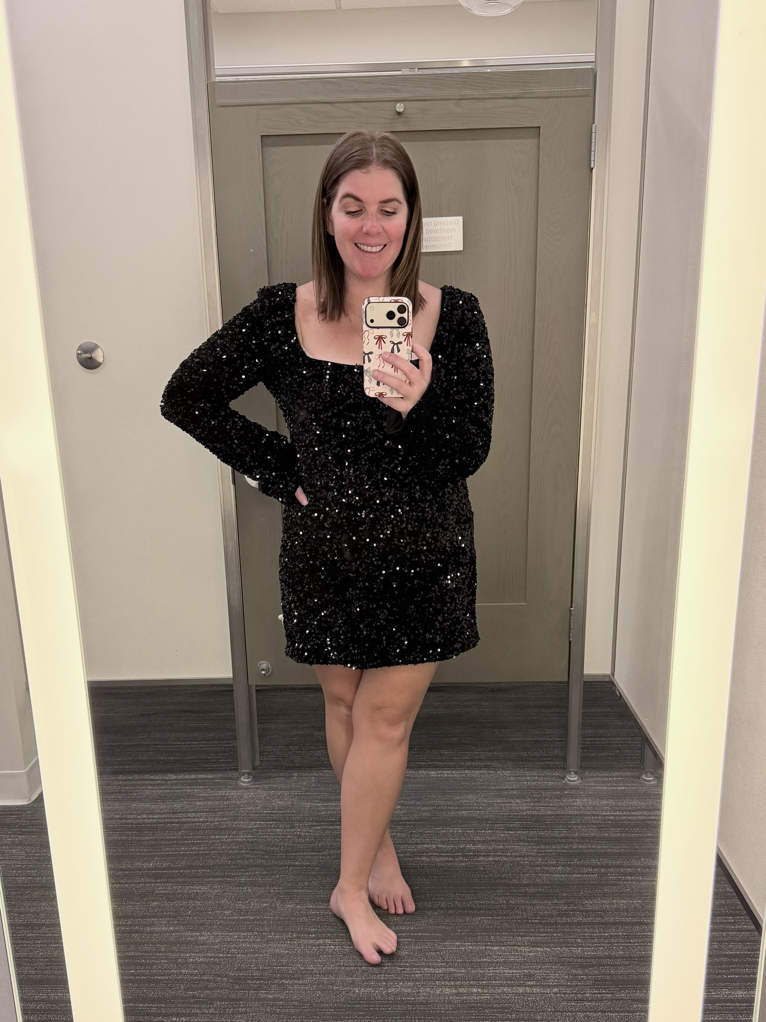 I truly wanted to love this dress, but I don’t think it’s for me! The dress is beautiful and it does run TTS, but the e neckline just doesn’t work for me! This is a great option is you are looking for a sequin dress, under $100! 

#LTKMidsize #LTKFindsUnder100 #LTKHoliday