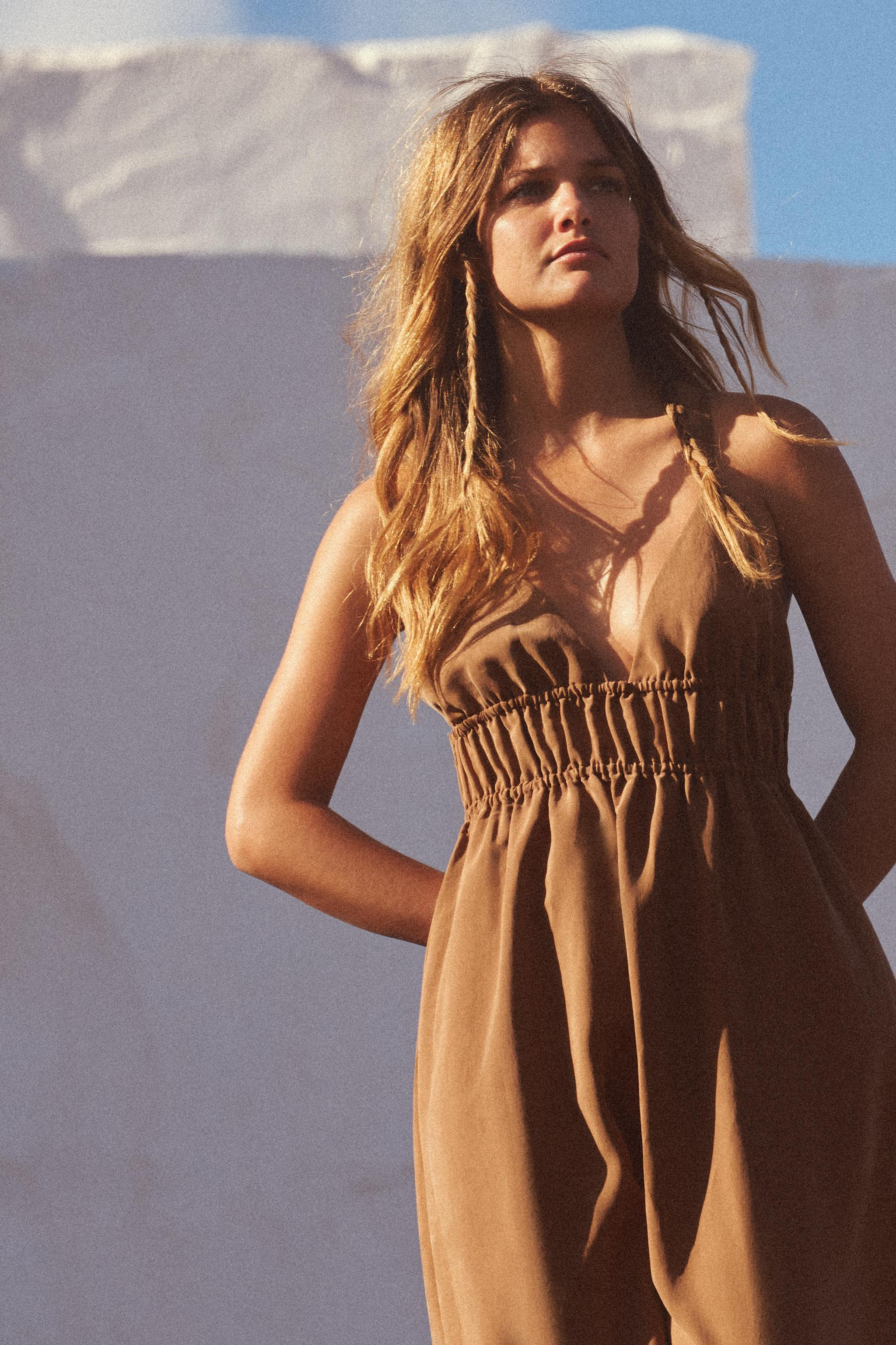 FLOWY MIDI DRESS | Zara US