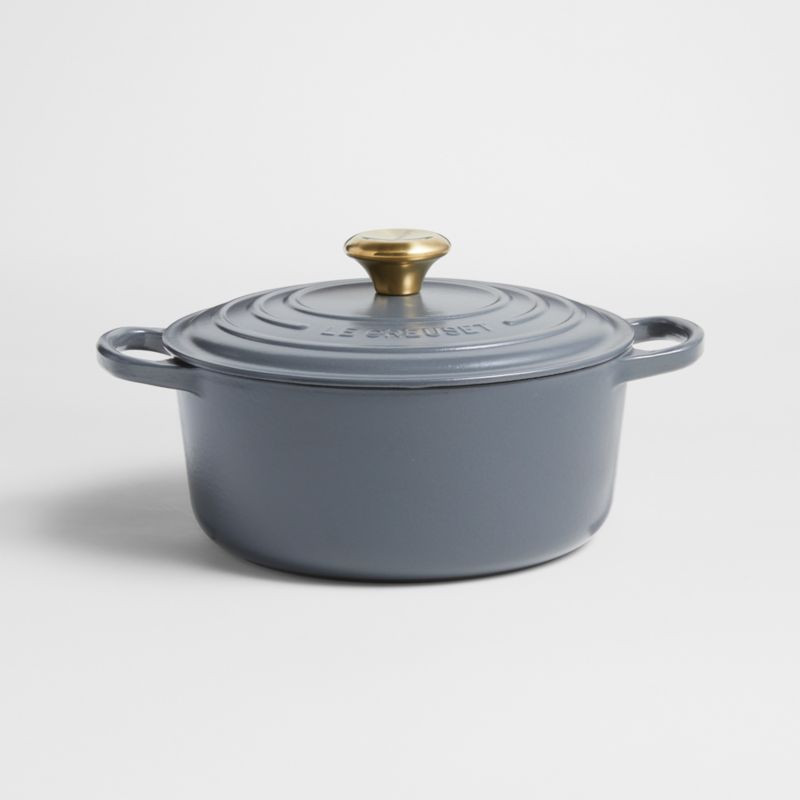 Le Creuset Signature Round 4.5-Qt. Graphite Grey Enameled Cast Iron Dutch Oven with Lid + Reviews... | Crate & Barrel