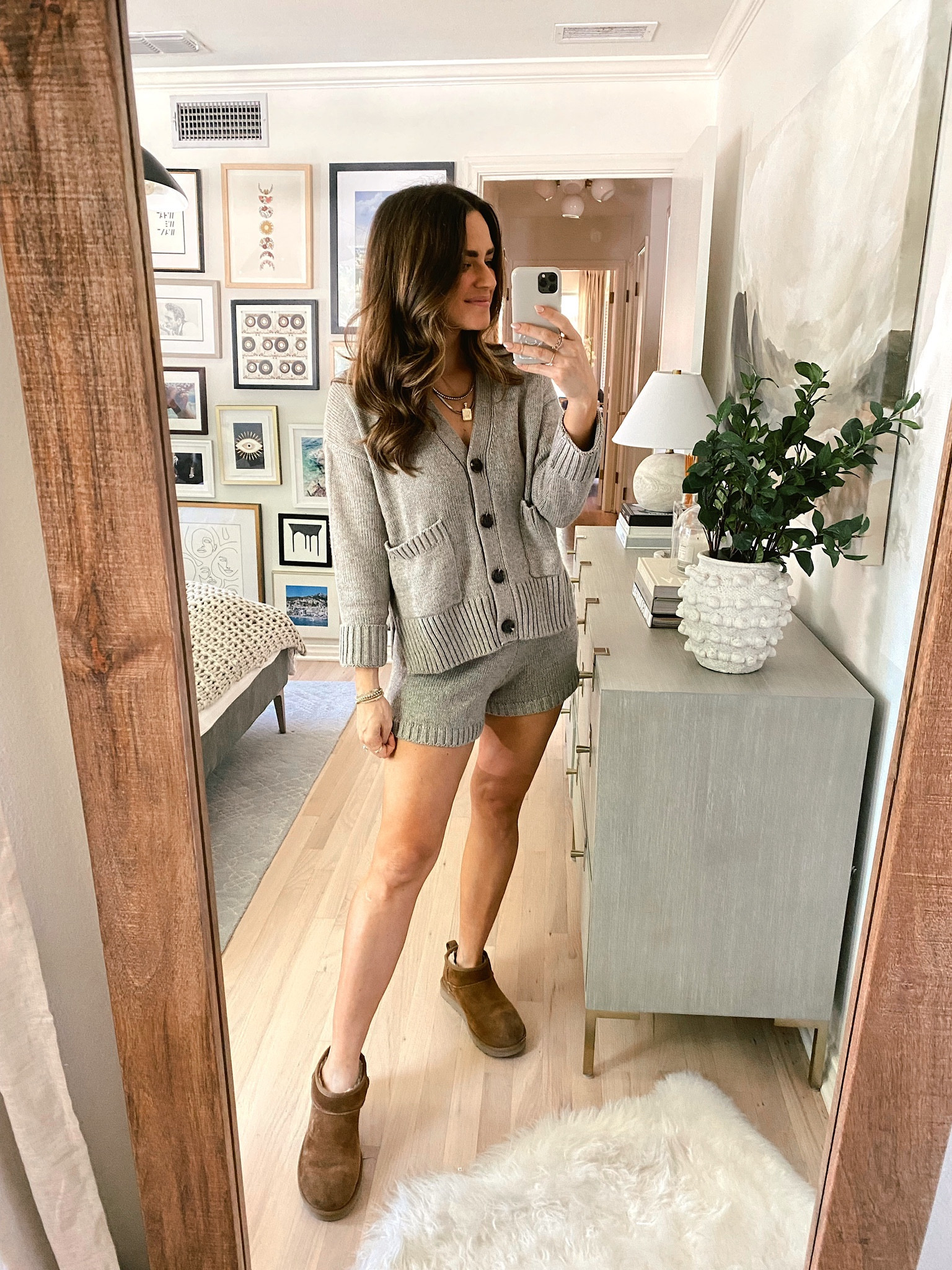 Always love a matching loungewear set! Comes in 3 other colors. Wearing a size XS in cardigan & S in shorts. Has a matching tank, too // Amazon find, Amazon fashion, Amazon fashion finds, amazon outfits, fall outfits, Amazon loungewear