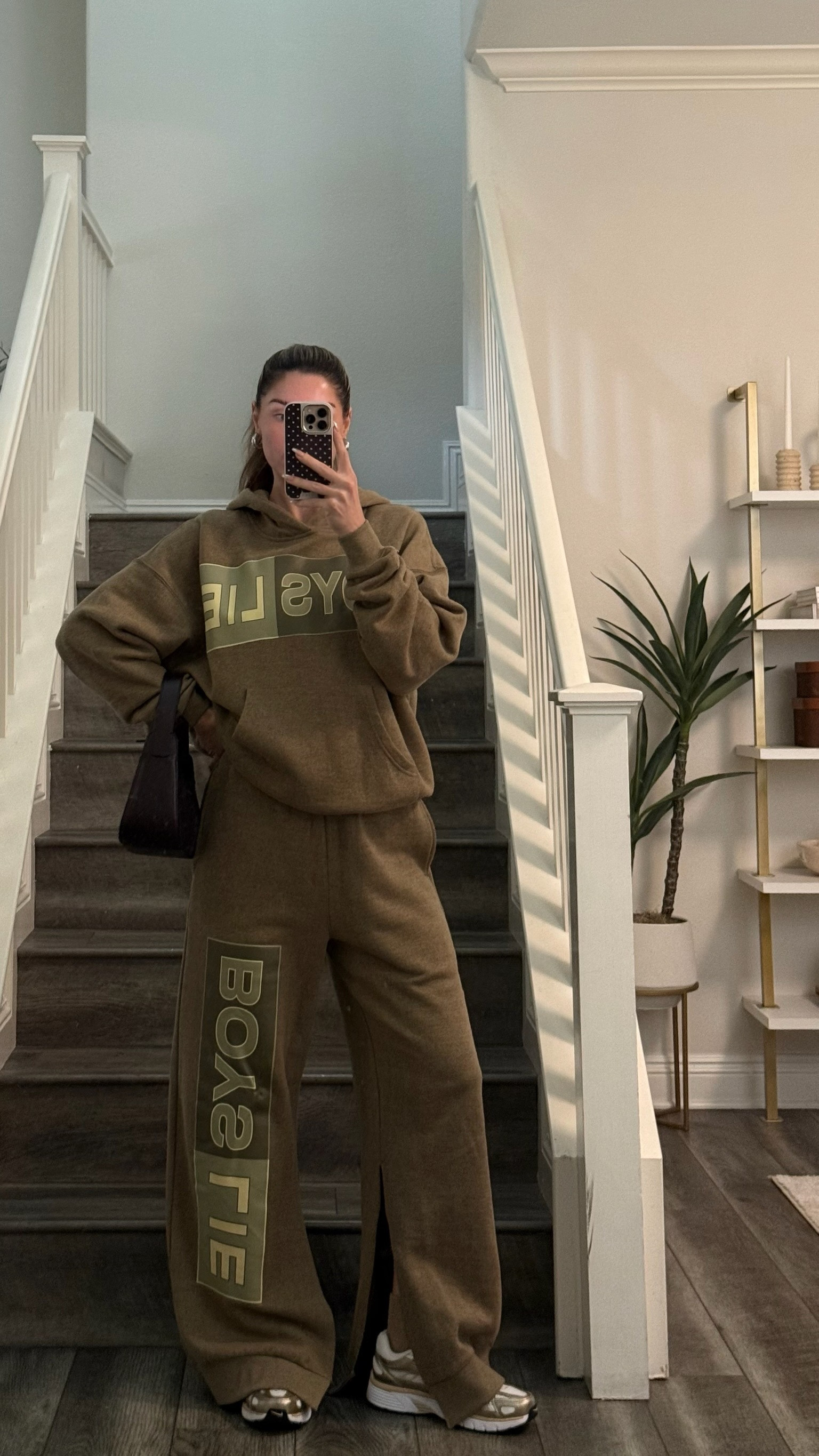 The comfiest oversized sweat set for a casual OOTD! 

 #LTKdayinmylife #LTKgrwm #LTKootd