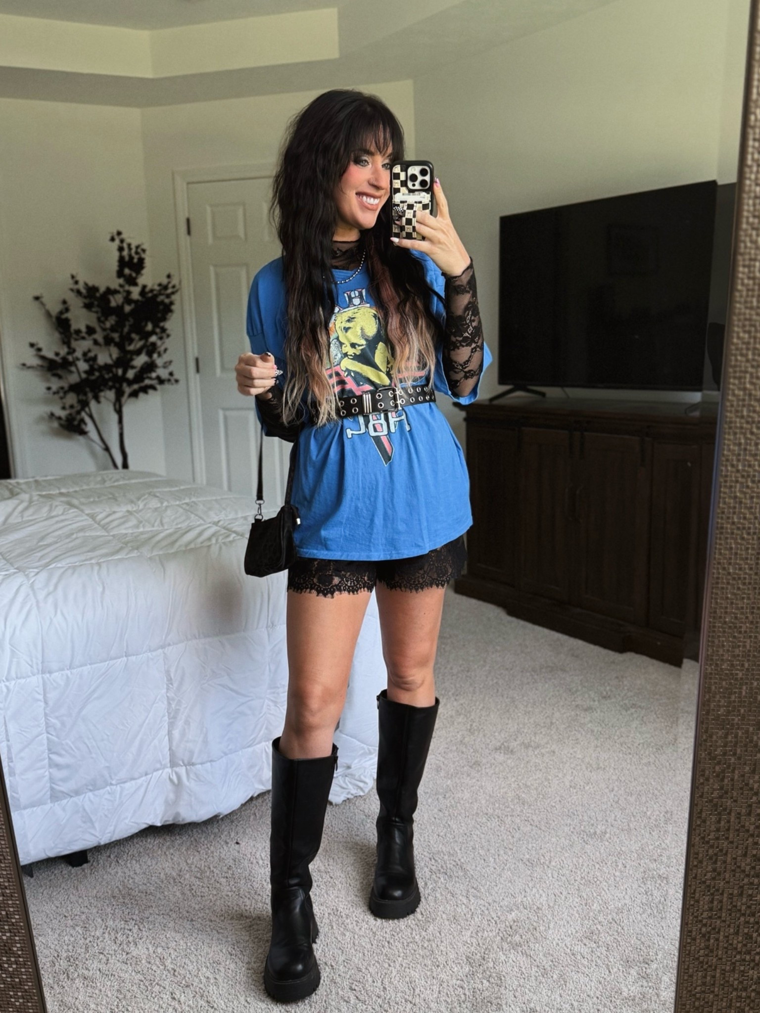 Rock concert outfit inspo

#LTKootd #LTKgrwm #LTKSeasonal
