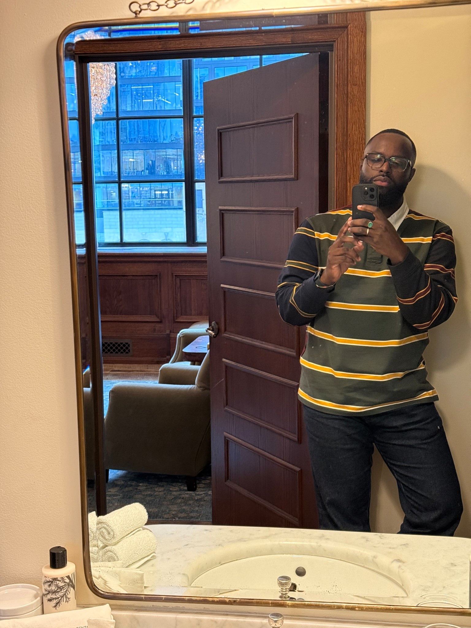 Collegiate vibes. Mens pieces all 40% off right now!

#LTKMens #LTKSaleAlert #LTKHoliday