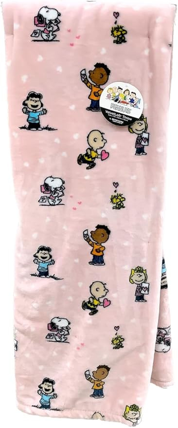Berkshire Blanket & Home Co. Peanuts Gang Valentines Valentine's Plush Blankets and Throws (Faux ... | Amazon (US)