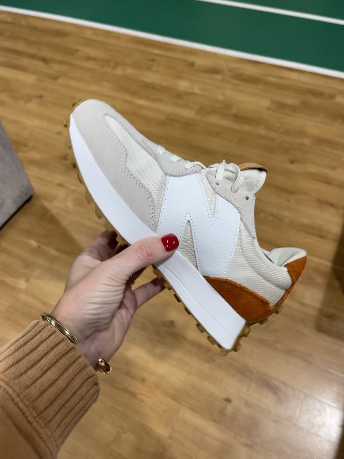 The cutest fall sneakers! 

#LTKShoeCrush #LTKStyleTip #LTKFindsUnder100