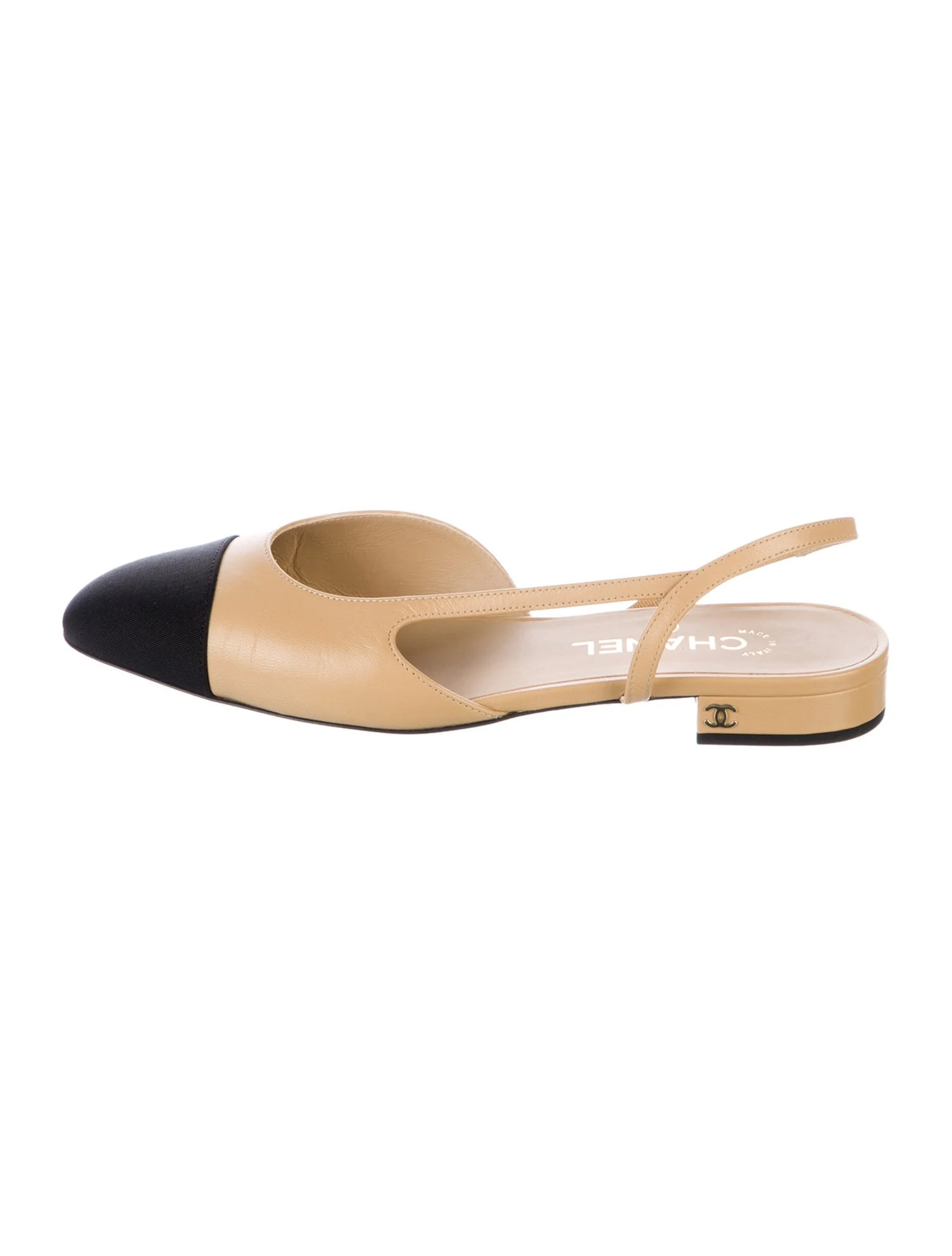 Interlocking CC Logo Leather Slingback Flats | The RealReal