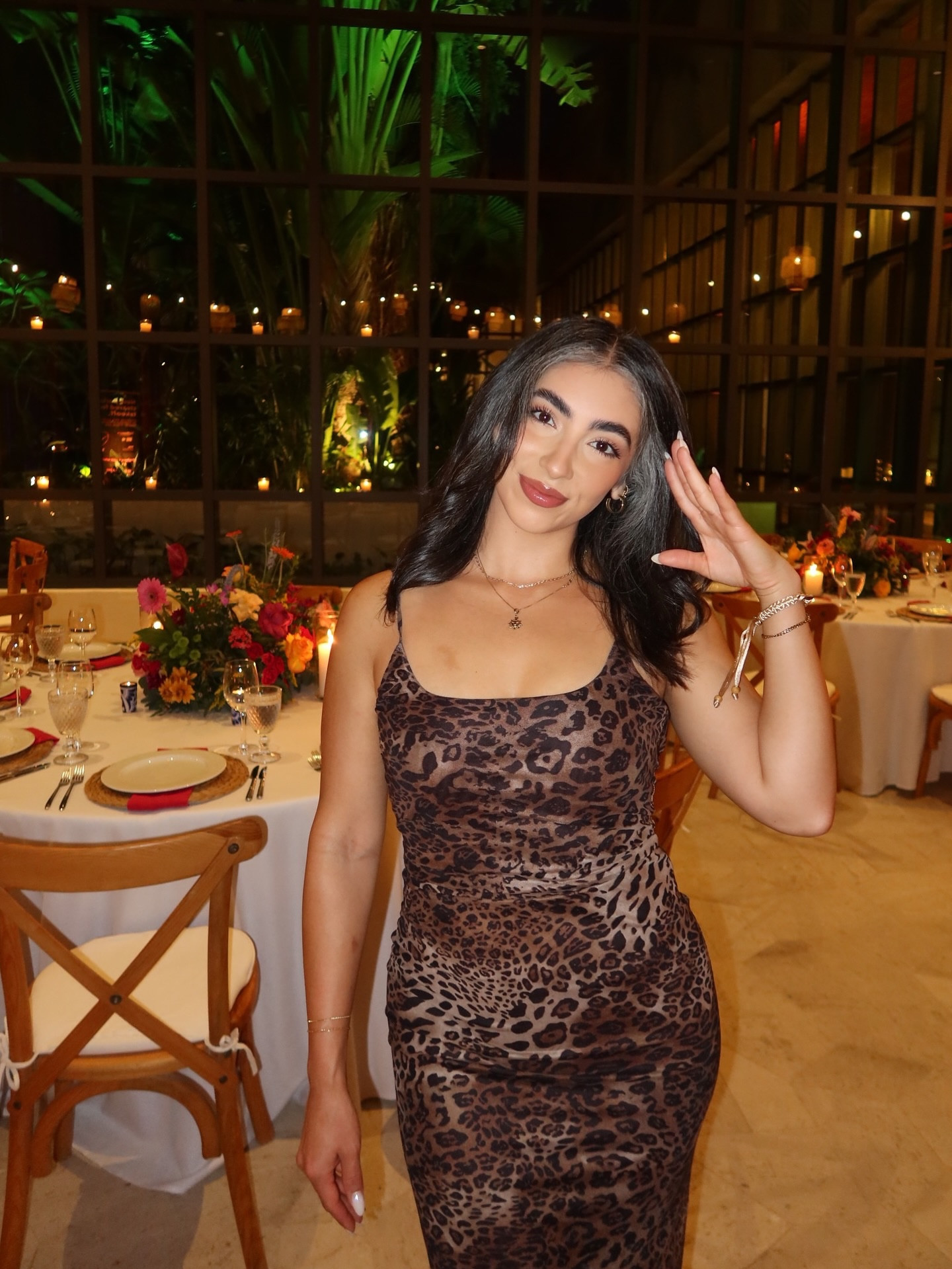 October has been full of travel, new friends, and so much to be grateful for🫶🏼 After my Italy travels I took a brand trip to Cancun with @getaways @southwestair with my lovely manager bestie @taram1101 😙✈️🇲🇽

I’m craving my cafe de olla! ☕️