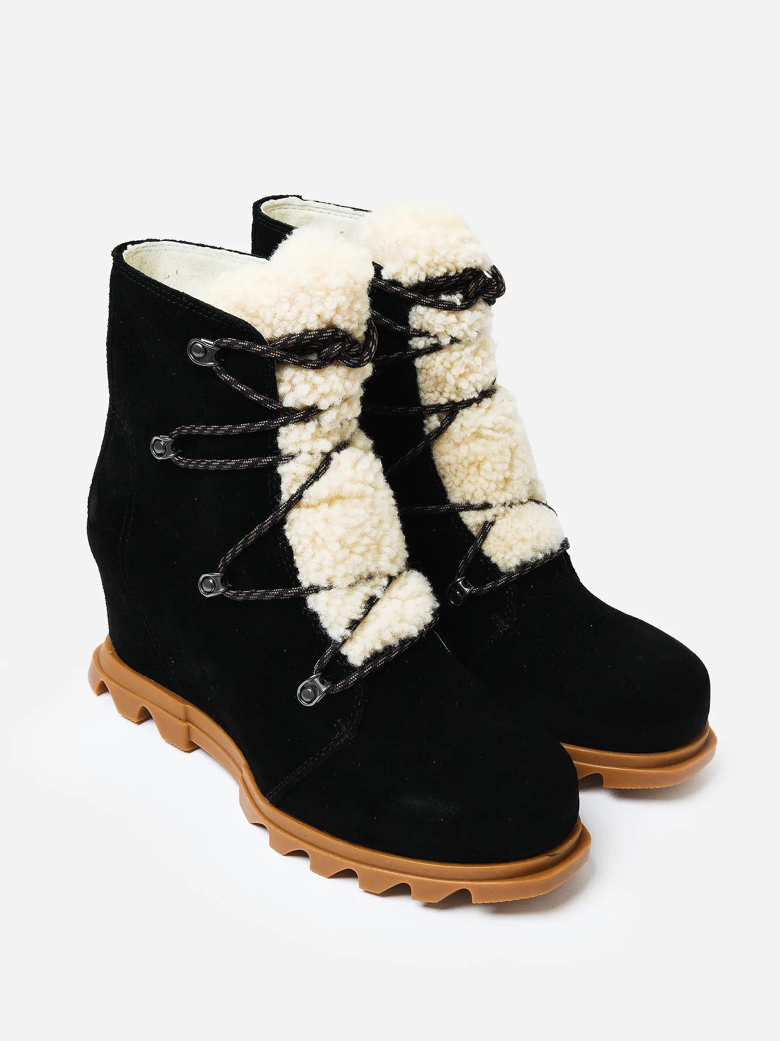 Sorel Women's Joan of Arctic™ Wedge III Lace Cozy Bootie | Saint Bernard