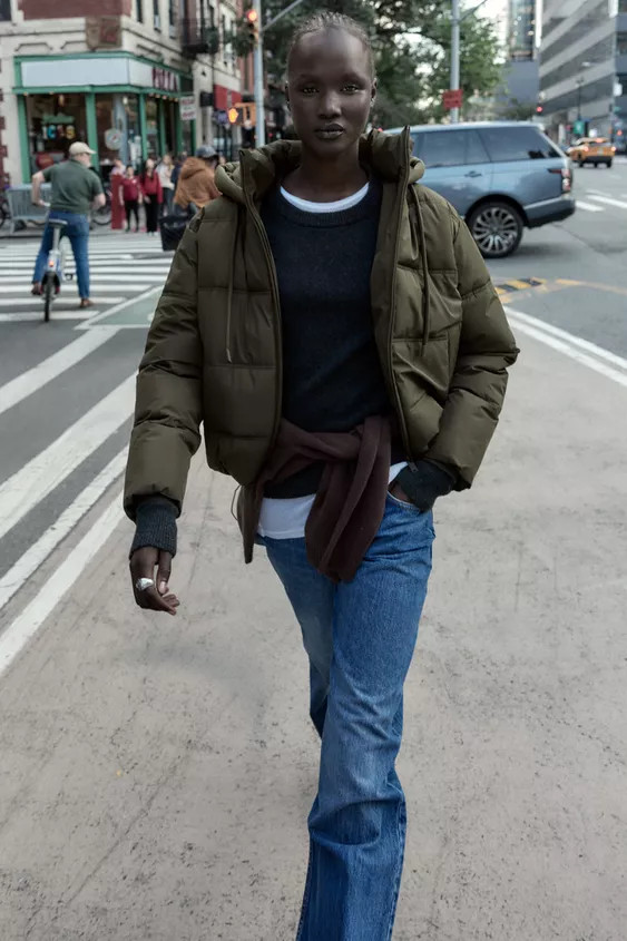 KURZER ANORAK MIT KAPUZE, WASSER- UND WINDSCHUTZ | Zara DE