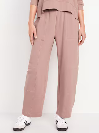 Extra High-Waisted SoComfy Seamed Barrel-Leg Sweatpants | Old Navy (US)