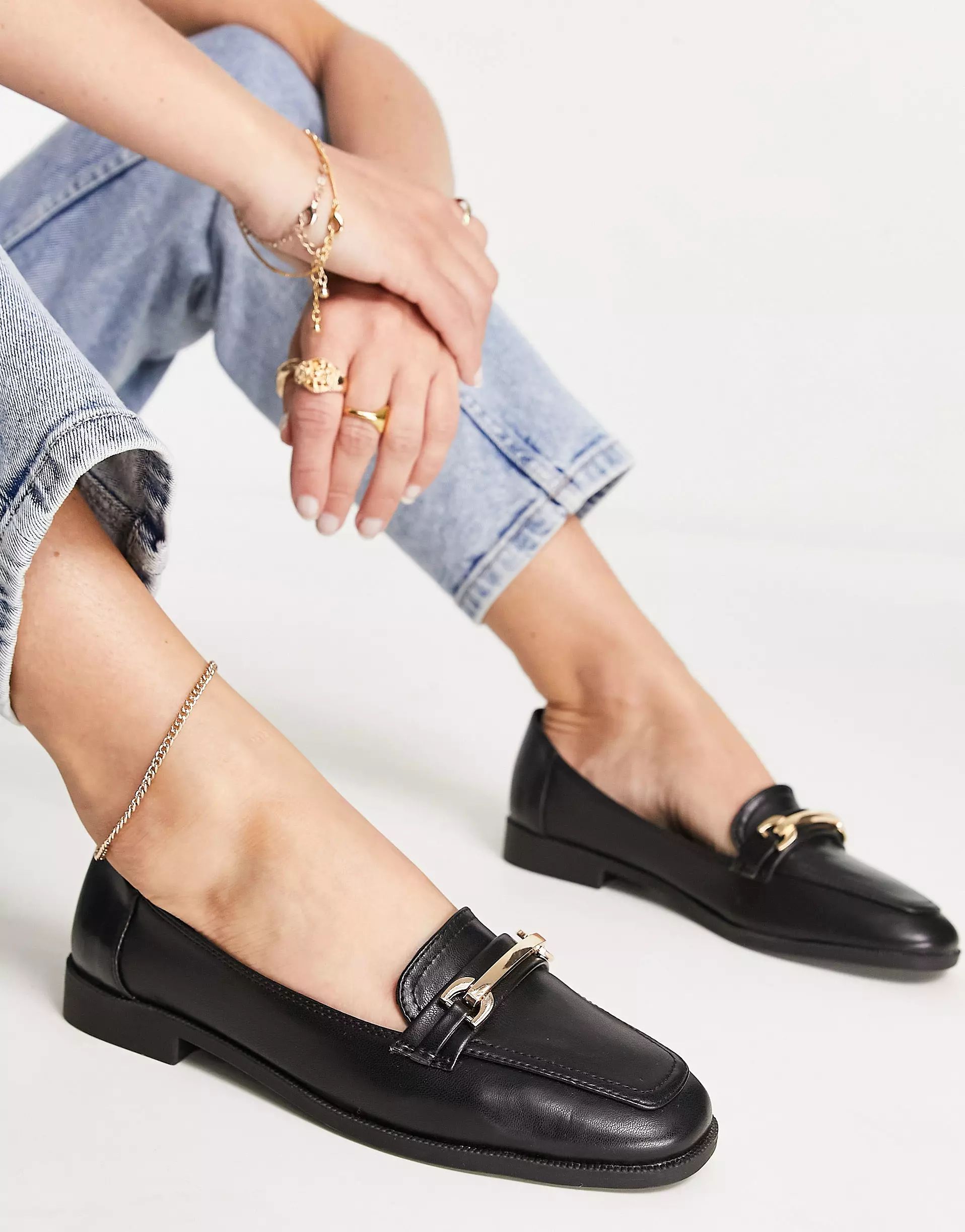 ASOS DESIGN Verity loafer flat shoes with trim in black | ASOS (Global)