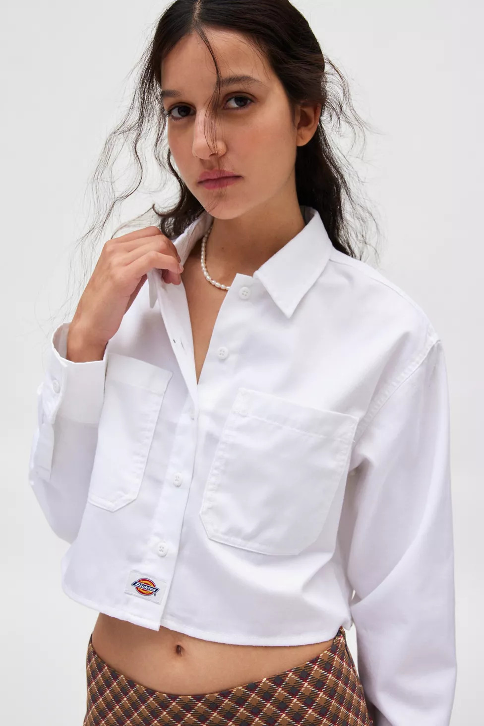 Dickies Culpeper Long Sleeve Cropped Shirt | Urban Outfitters (US and RoW)