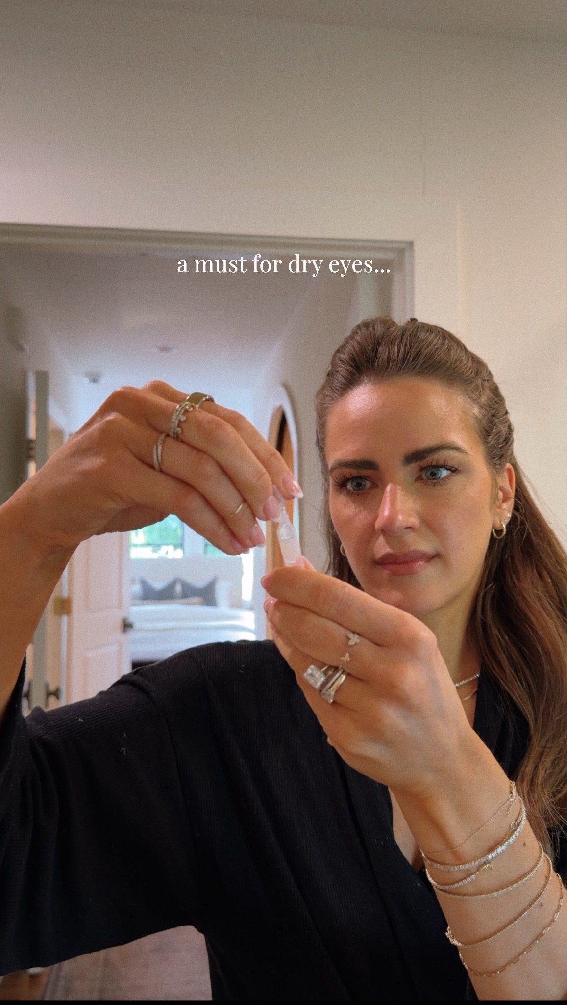 #ad If you have dry eyes like me, @systane.us is so helpful for soothing them while tackling busy days. I grab the Systane Pro Preservative Free single vials @target so I can always have them with me on the go. Whether I’m getting my morning steps in, running errands, working, or scrolling a little too long (it counts as market research, right?!), these eye drops help keep my eyes feeling hydrated & comfortable. You can find them in my @shop.ltk here. #TargetPartner #Systane #SystanePartner #dryeye #eyecare #liketkit