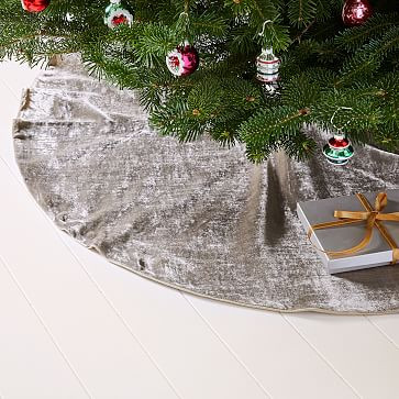 Lush Velvet Tree Skirt | West Elm (US)