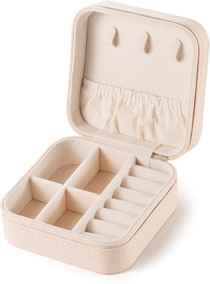 Small Travel Jewelry Case, To Go Portable Jewelry Box, Travel Jewelry Organizer,Portable Jeweller... | Amazon (US)