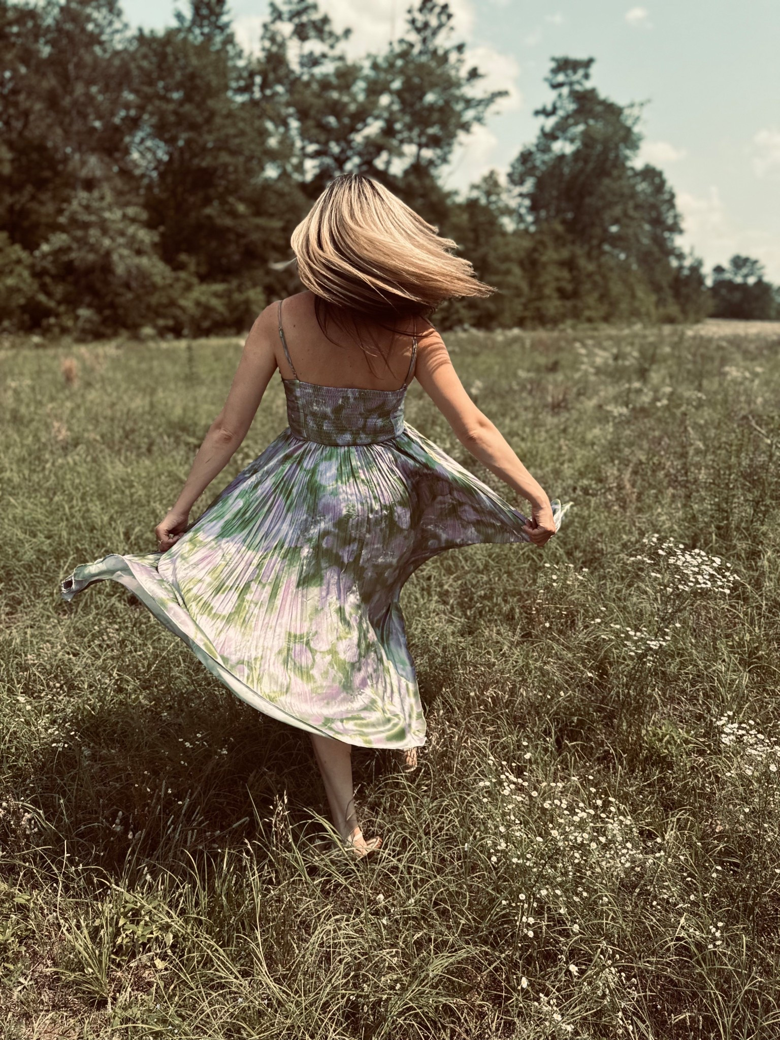 South Carolina brought warm breezes, quiet moments, and the sweetest gift — meeting my baby nephew for the first time. Not pictured: the tiniest hands I’ve ever held and a memory I’ll never forget. Wore this dreamy Mauve dress by ASTR The Label — soft, feminine, and perfect for Southern sunsets.

#ASTRTheLabel #MauveDress #SouthernStyle #TravelLook #WhatIWore #SouthCarolinaStyle #EffortlessStyle #MinimalChic #FeminineStyle #FamilyMoments #TravelOutfit #WeekendStyle #LowcountryVibes #SpringStyle #BlogLook

#LTKWedding #LTKSummerEdit #LTKStyleTip