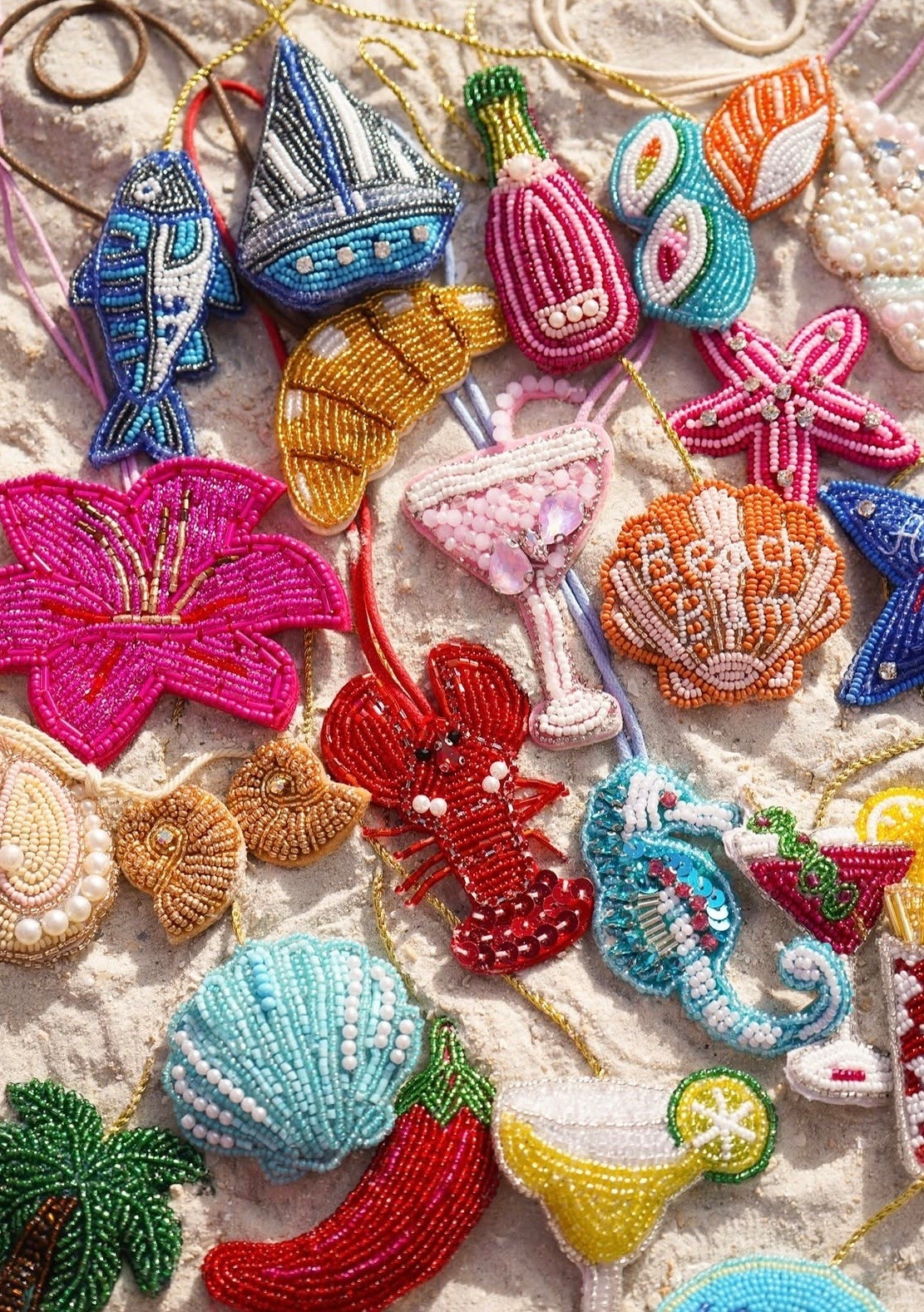 // the cutest bag charms for summer 🤍🐚☀️ //

#LTKdayinmylife #LTKootd #LTKSeasonal